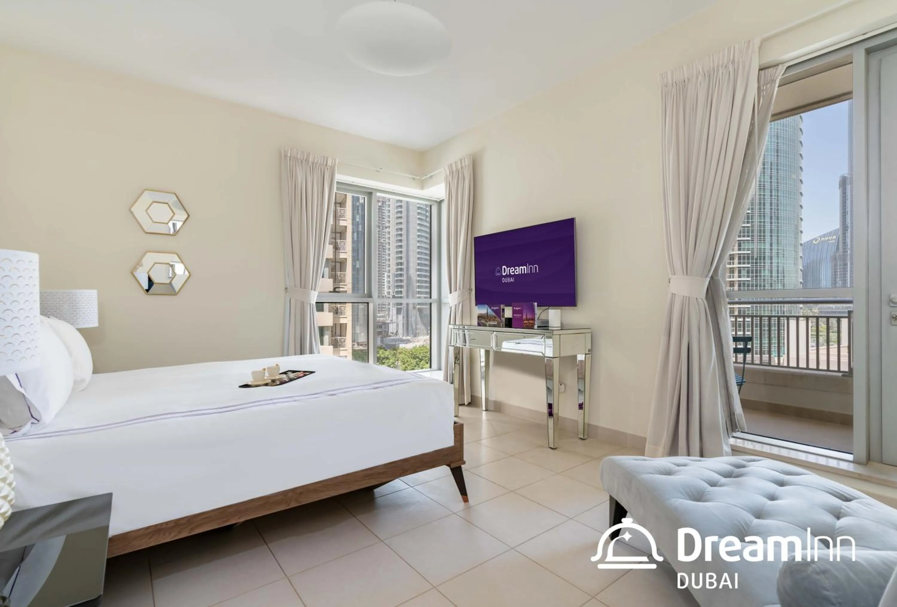 Bedroom in Dream Inn Apartments - Boulevard Central
