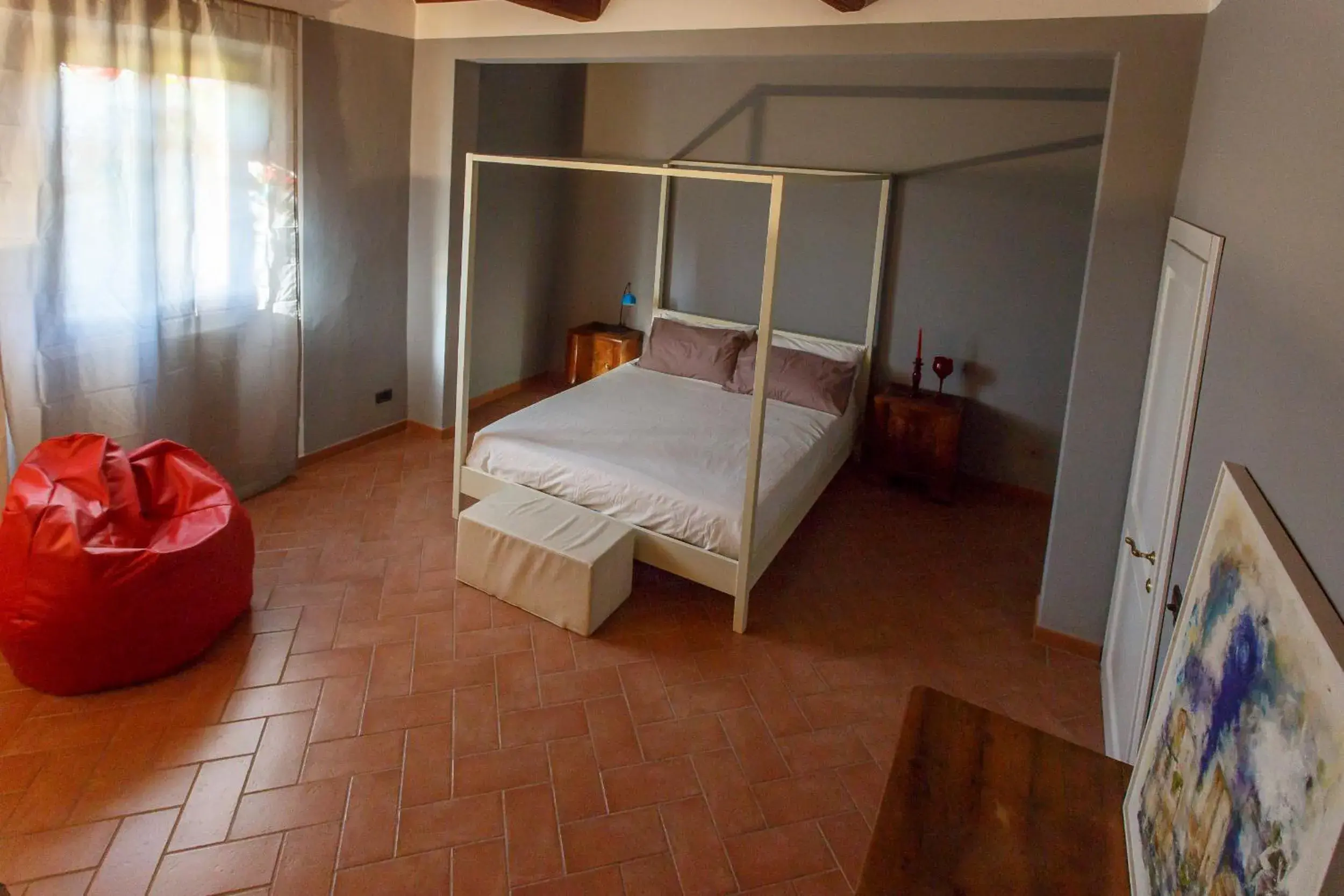 Queen Room - single occupancy in Villa Niccoli Queen Room - single occupancy in Villa Niccoli