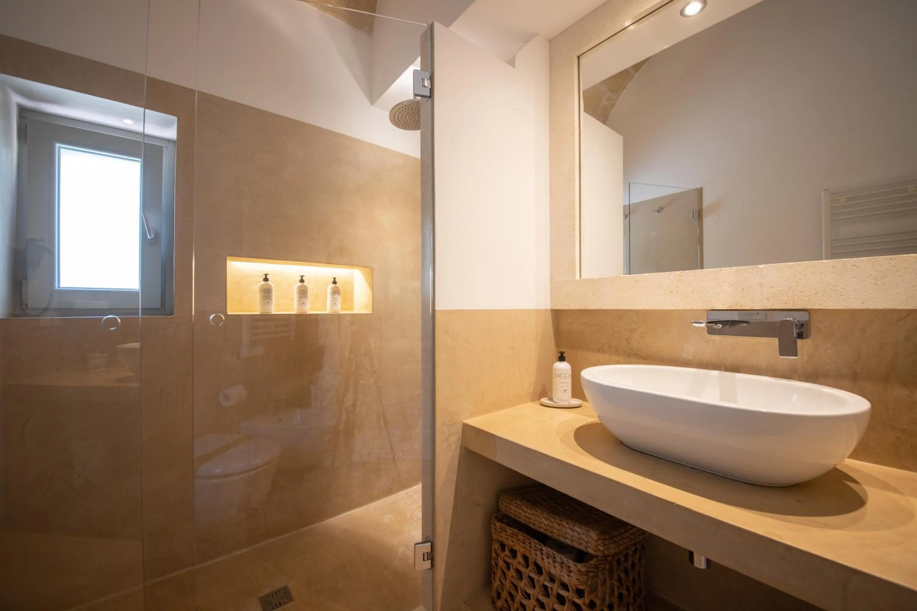 Shower in Masseriola Antiche Fogge by Apulia Hospitality