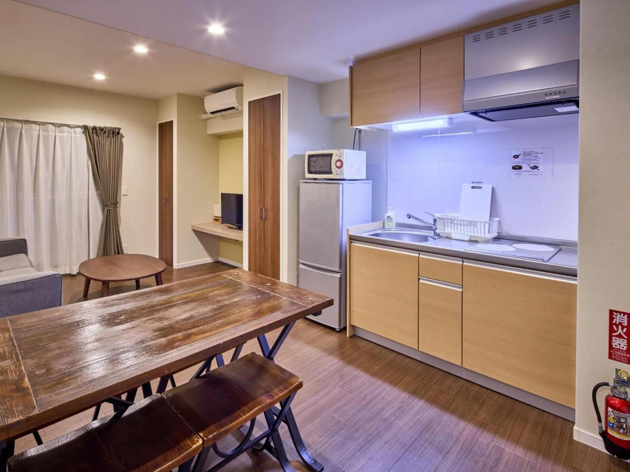 Photo of the whole room in Seaside Condominium Rana Chatan