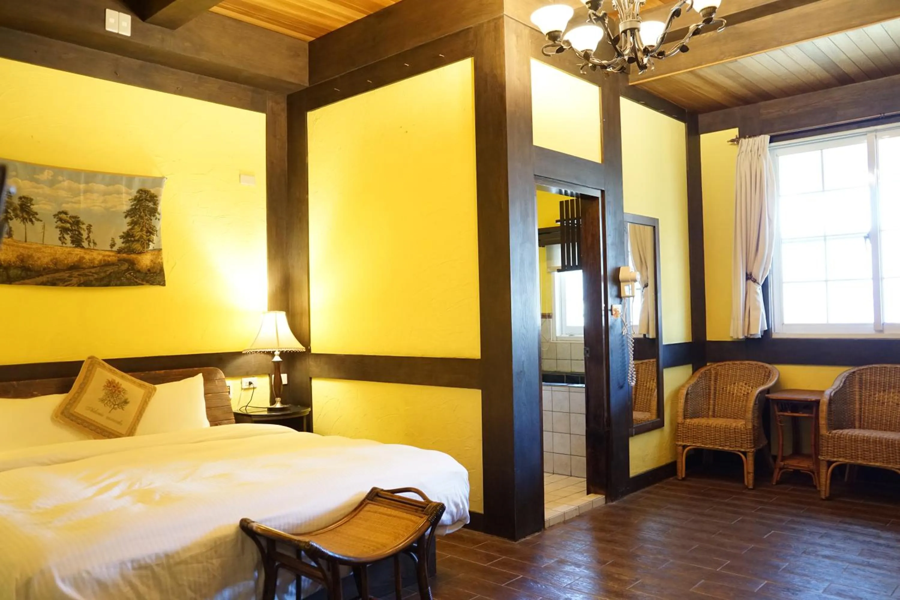 Bed in Provence Rose Lodge