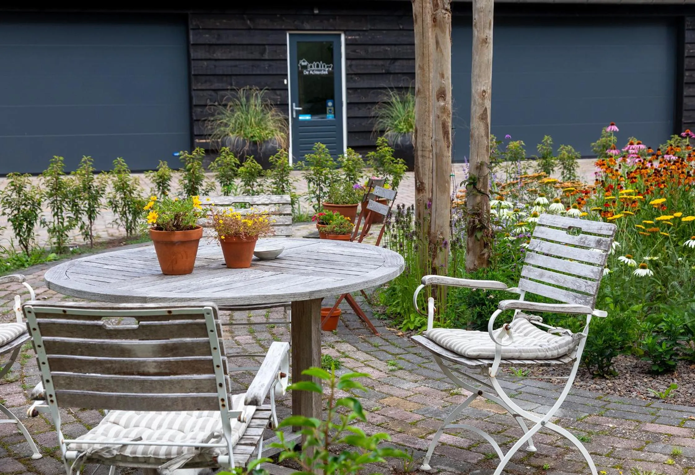 Garden in B&B De Achterdiek