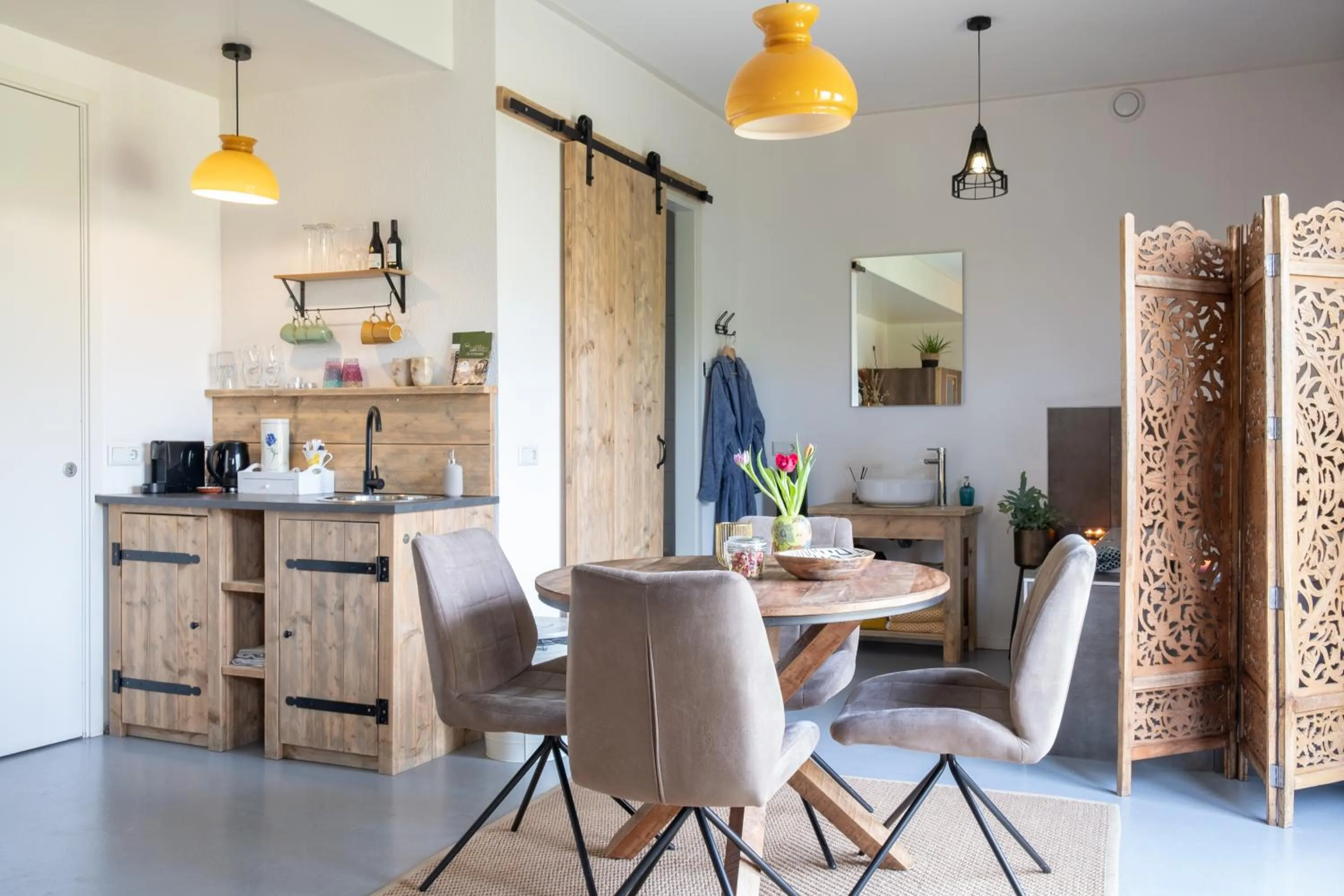 Kitchen or kitchenette in B&B De Achterdiek