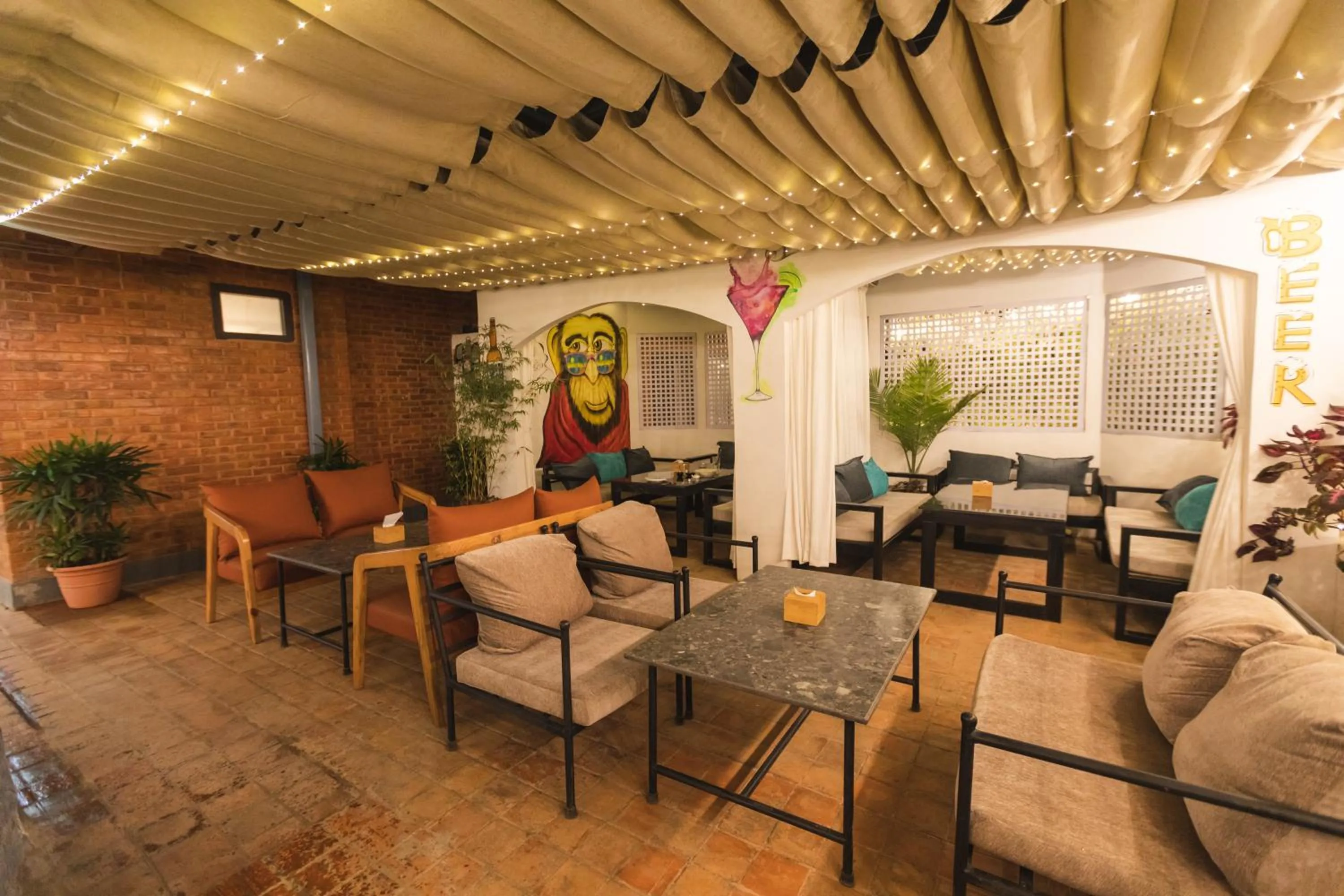 Restaurant/places to eat in Lavie Residence and Spa