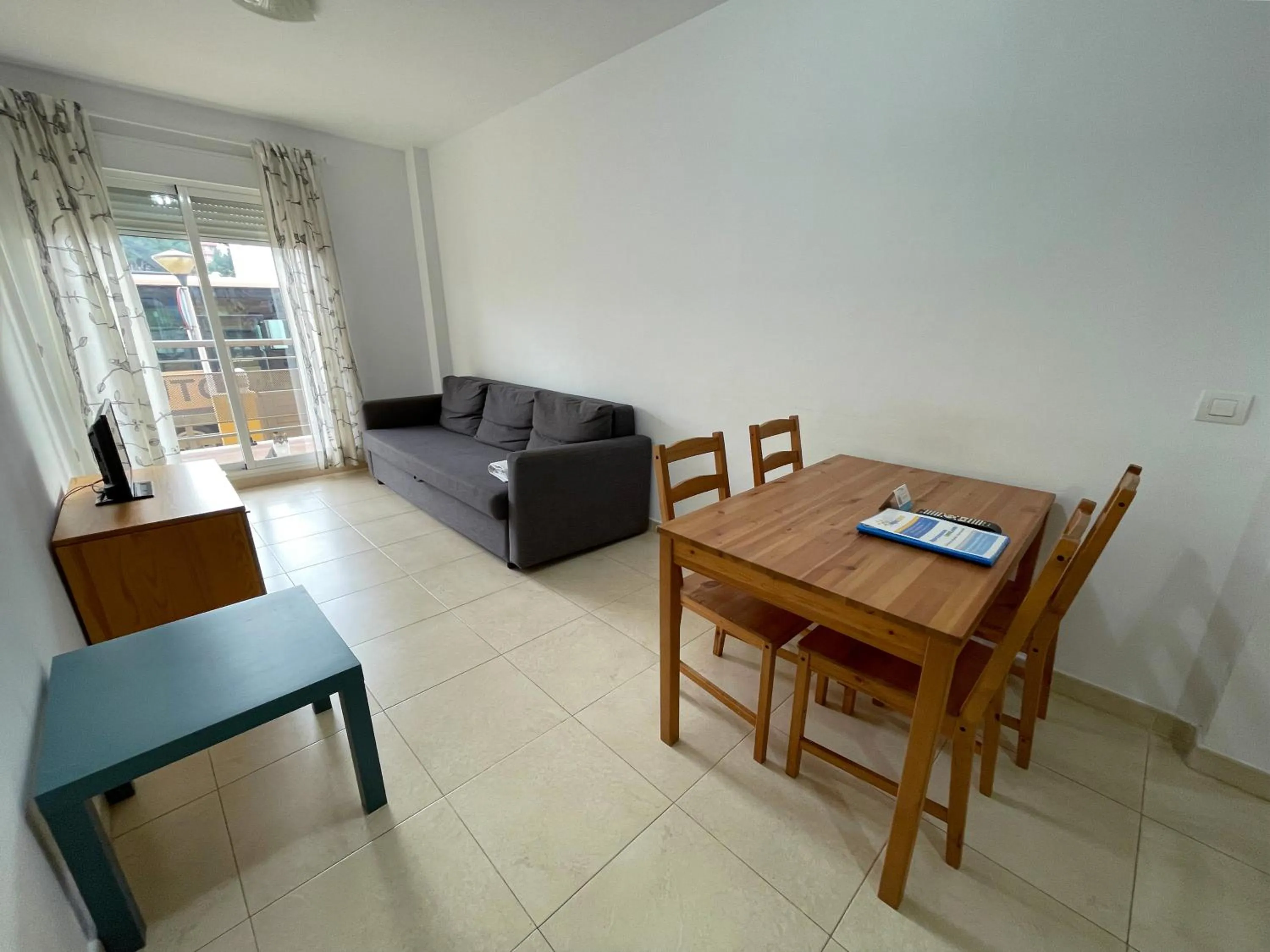 Living room in Apartamentos Los Almendros 3000