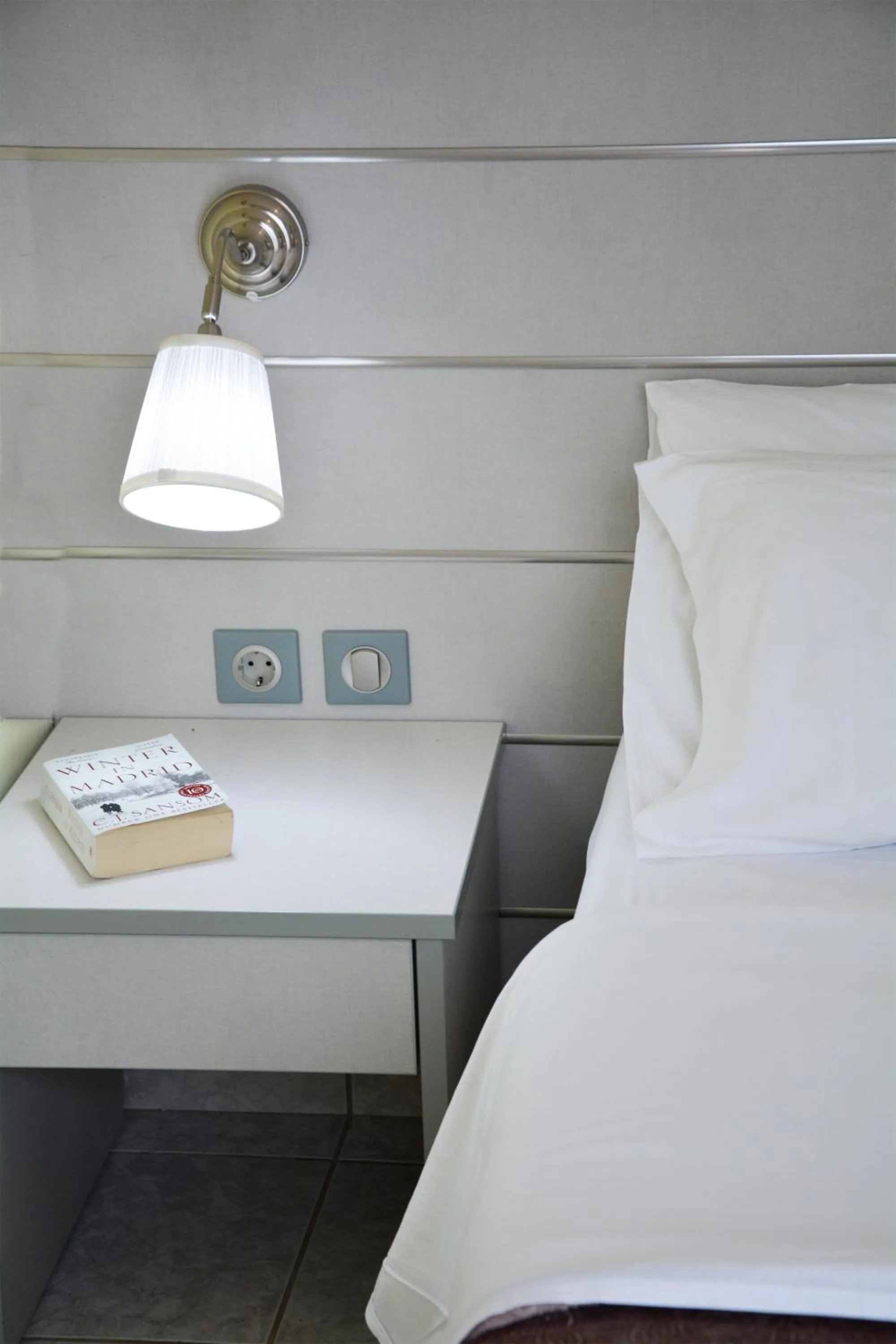 Bedroom, Bed in Alkion