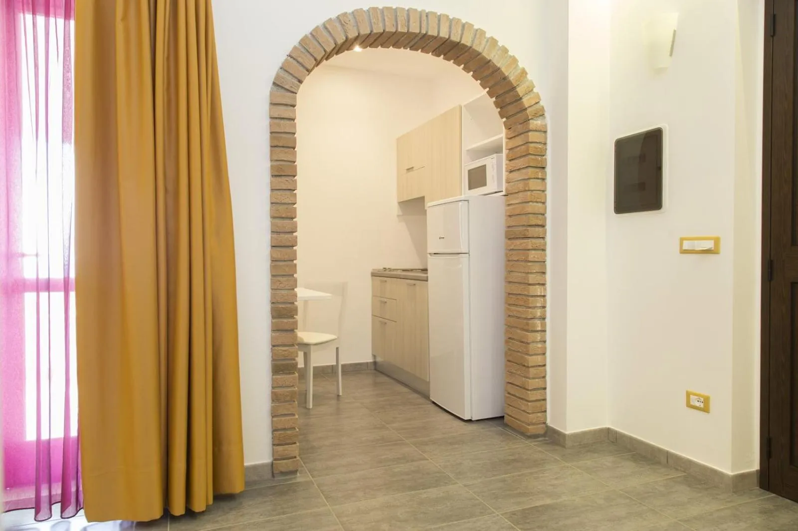 Kitchen or kitchenette in LUZIA AGRIRESORT - Piscina Idromassaggio con Vista Mare Aperta fino alle ore 23-00