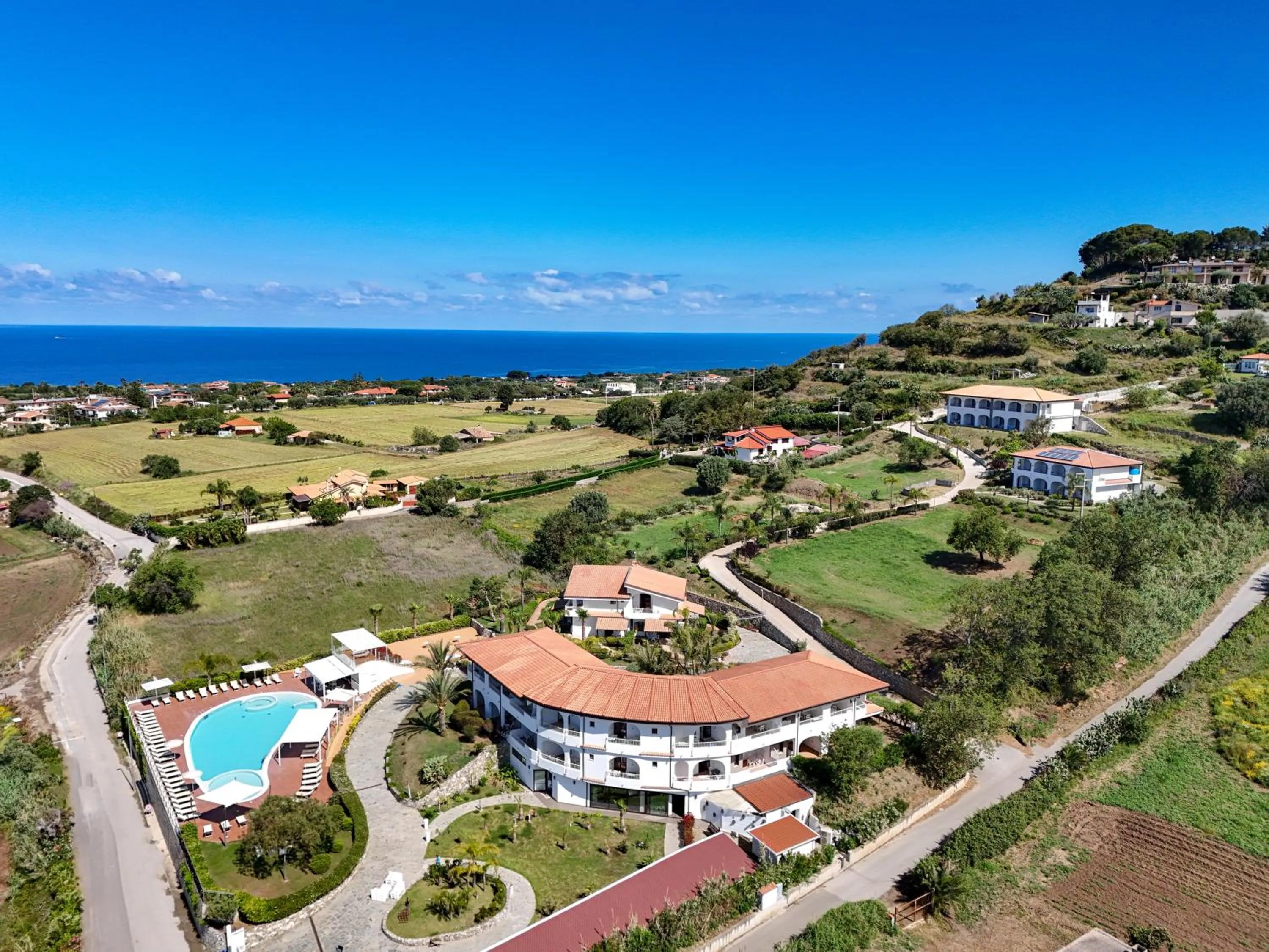Sea view in LUZIA AGRIRESORT - Piscina Idromassaggio con Vista Mare Aperta fino alle ore 23-00