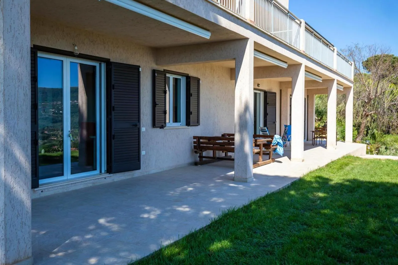 Property building in LUZIA AGRIRESORT - Piscina Idromassaggio con Vista Mare Aperta fino alle ore 23-00