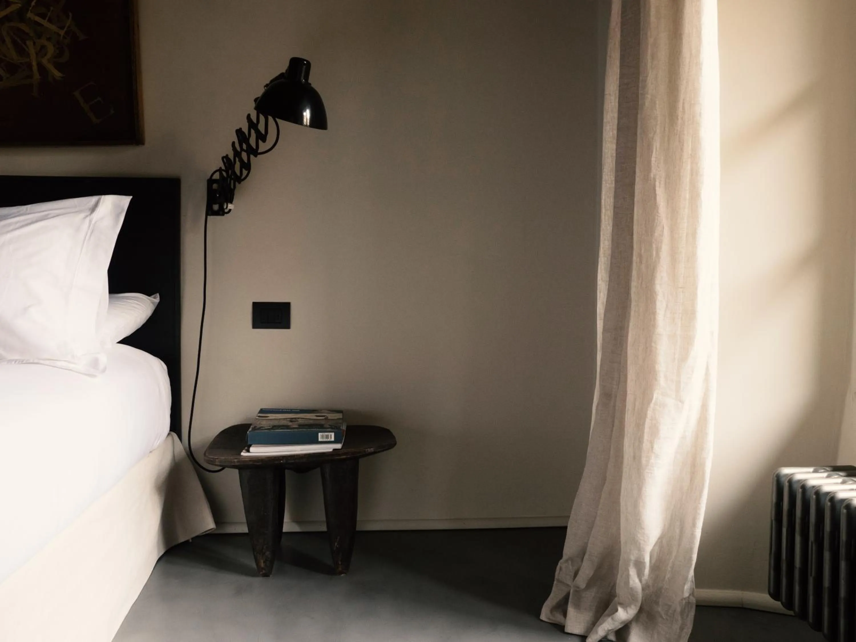 Bedroom, Bed in Palazzo Albricci Peregrini