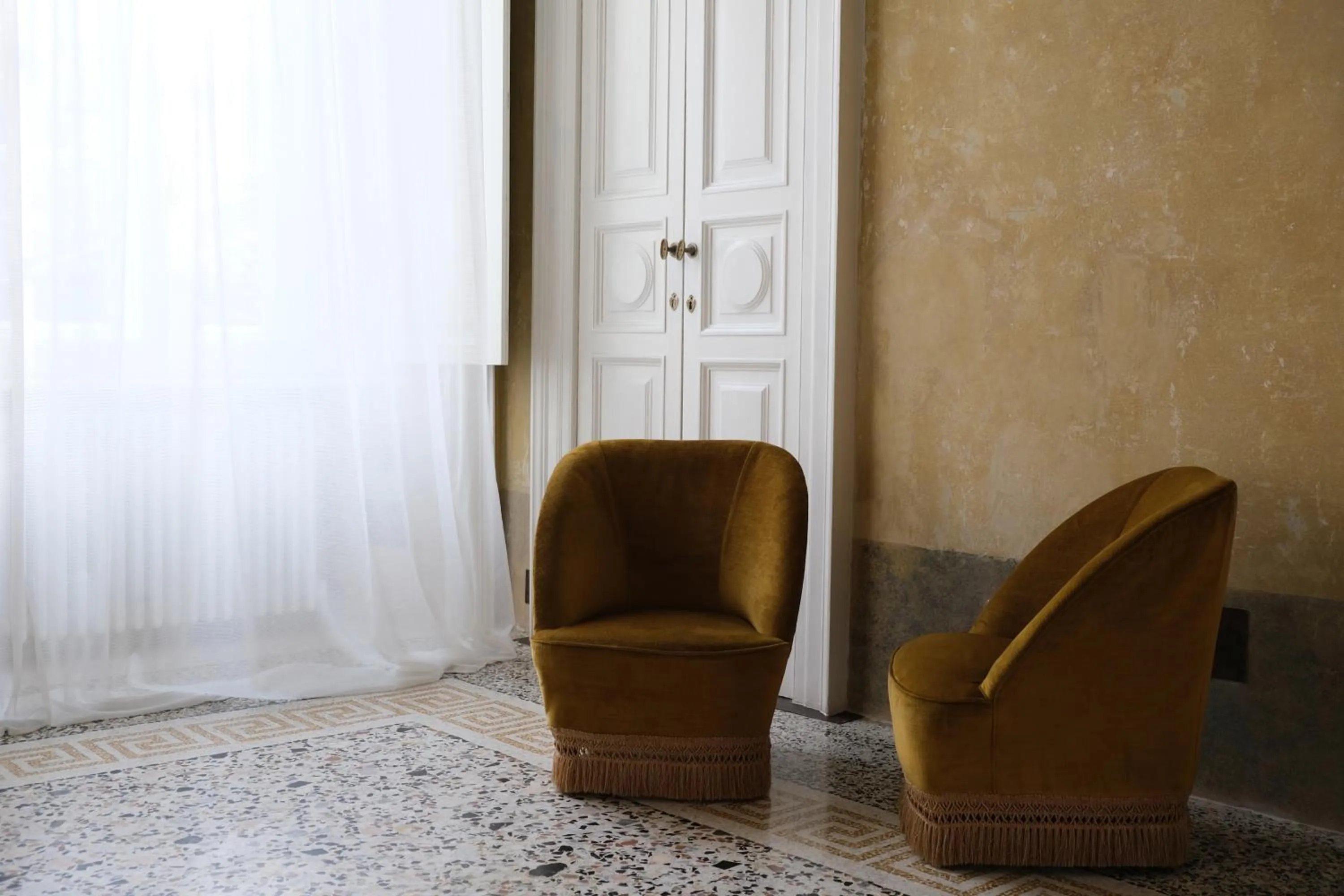 Living room in Palazzo Albricci Peregrini