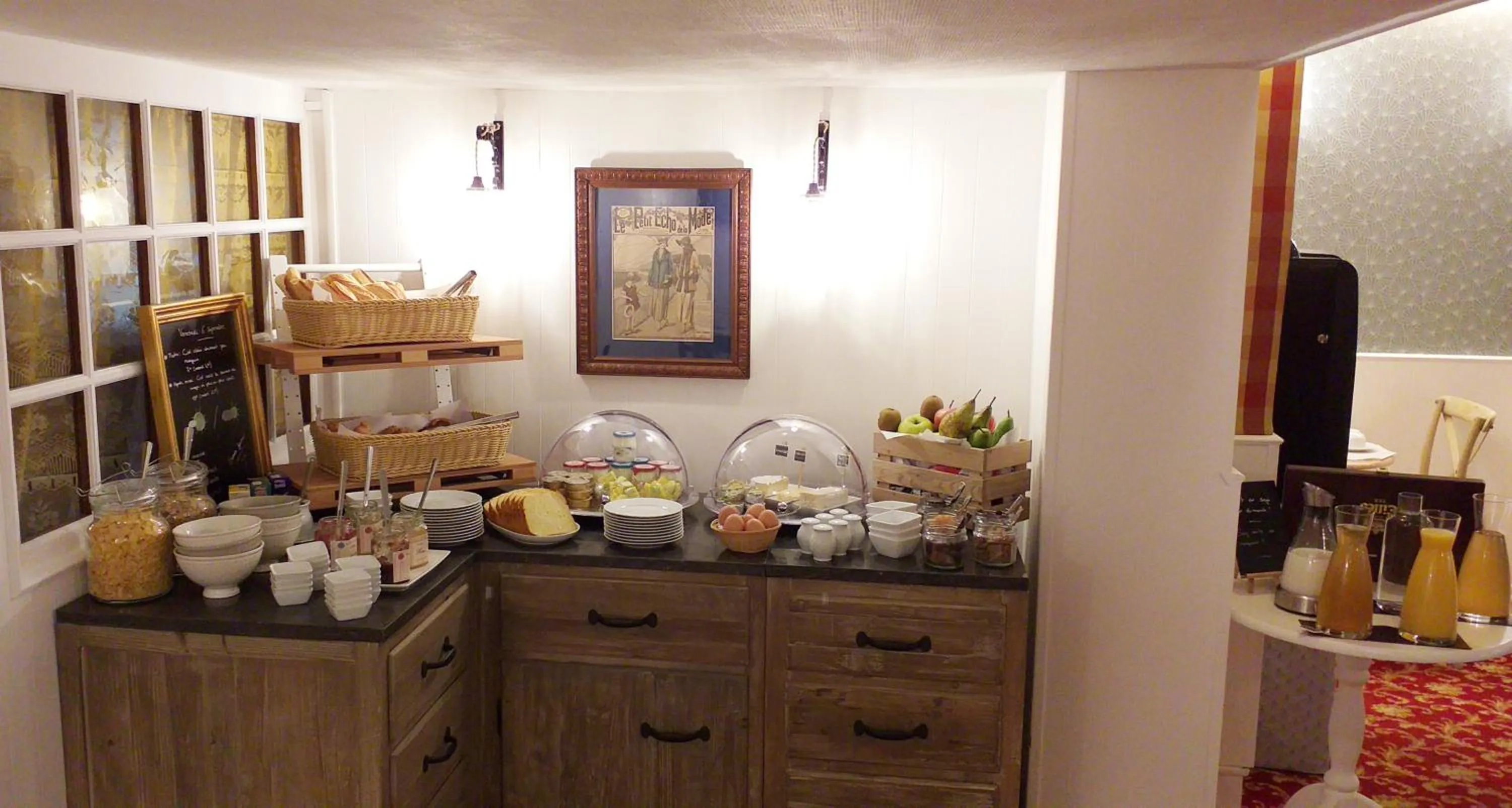 Buffet breakfast in Hôtel Le Chantilly Deauville