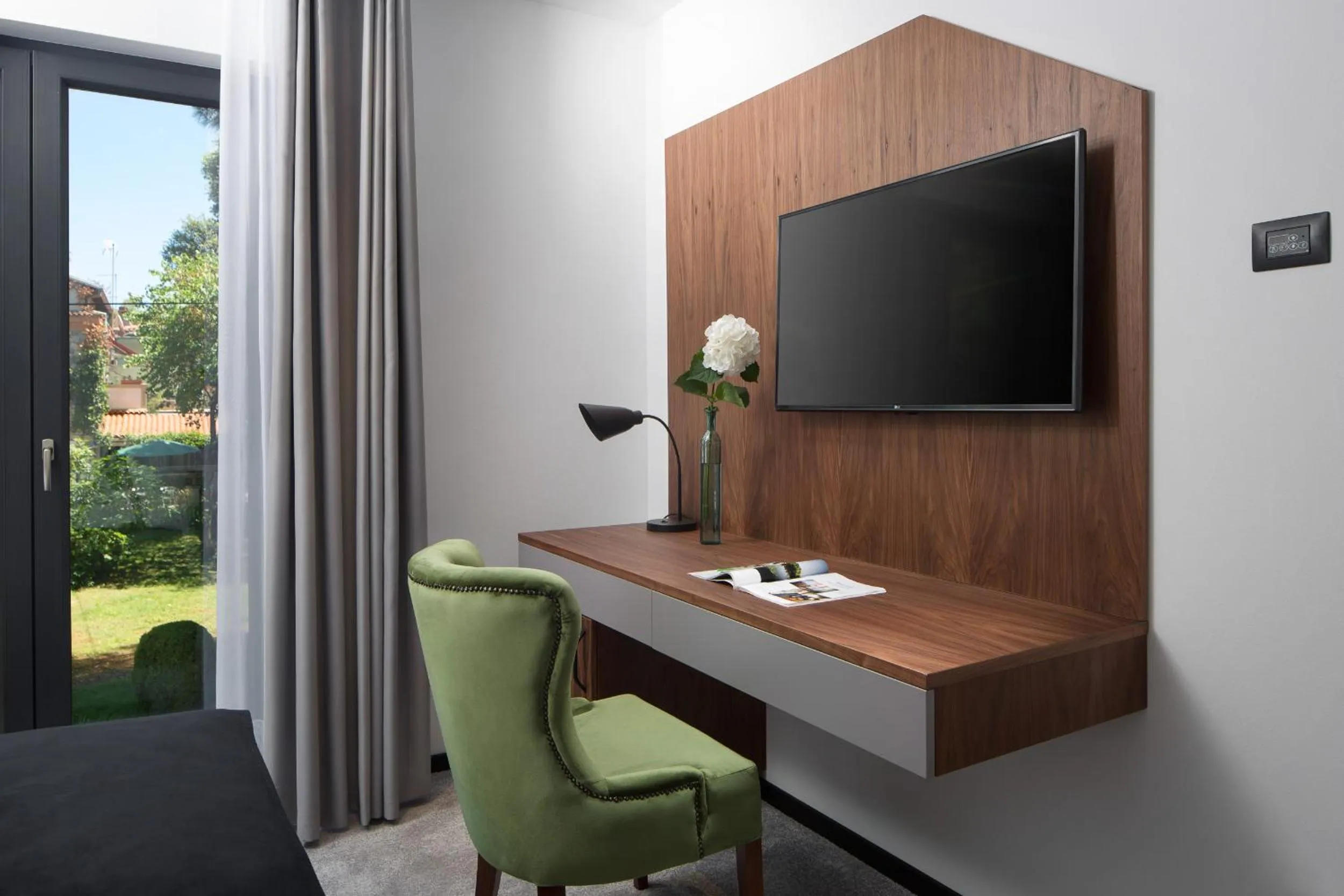 Seating area in Hotel Delfin