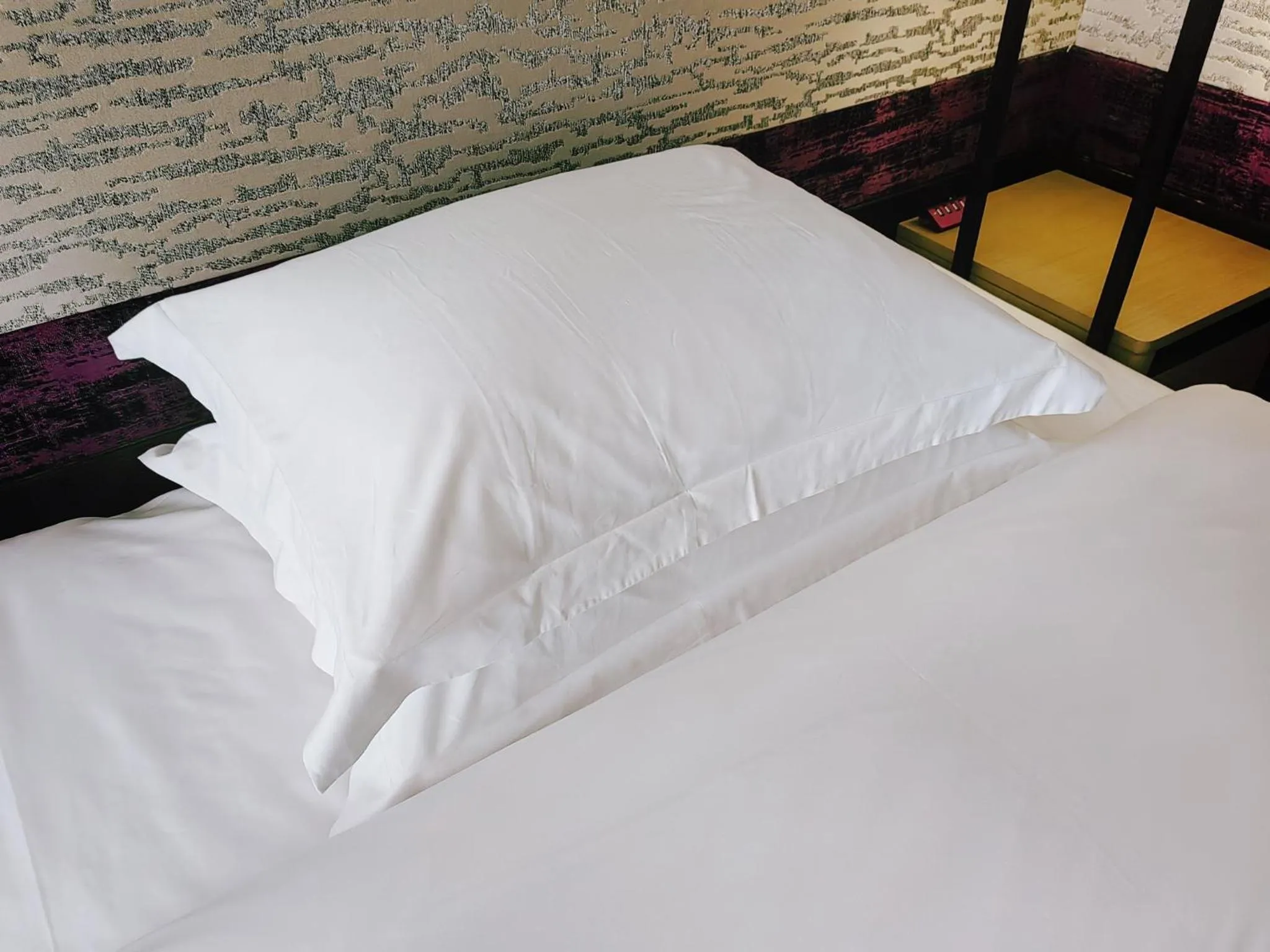 Photo of the whole room, Bed in Crowne Plaza Baoji City Center by IHG