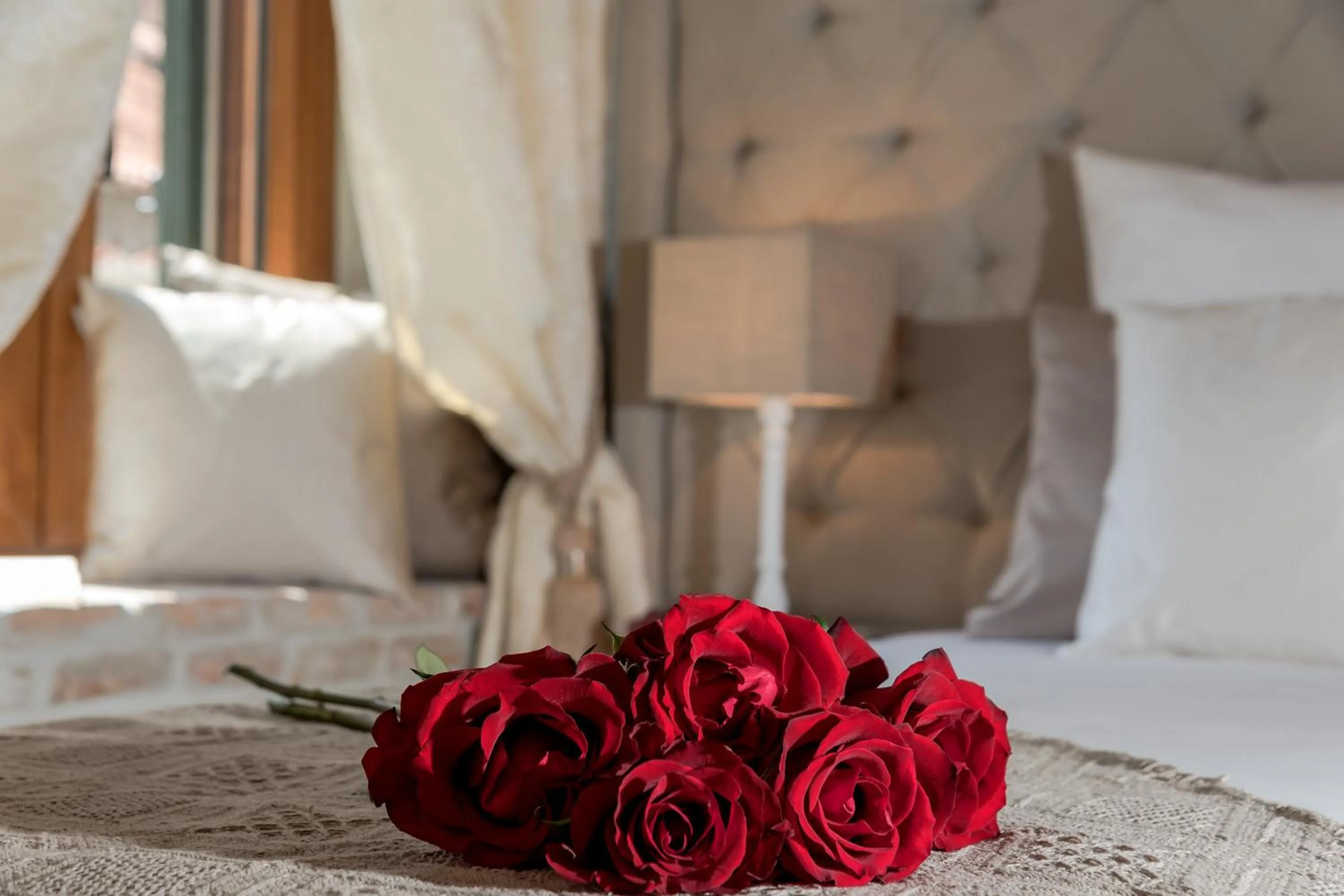 Decorative detail, Bed in Jupiter Lux Rooms
