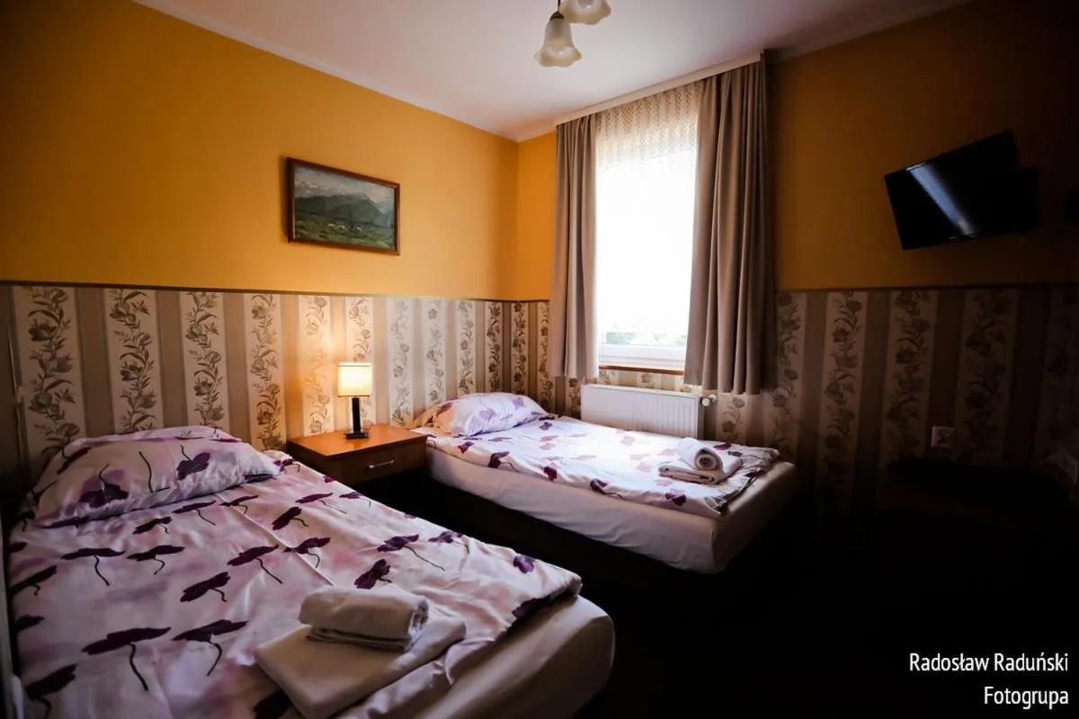 Bed in Pokoje Gościnne Via Steso