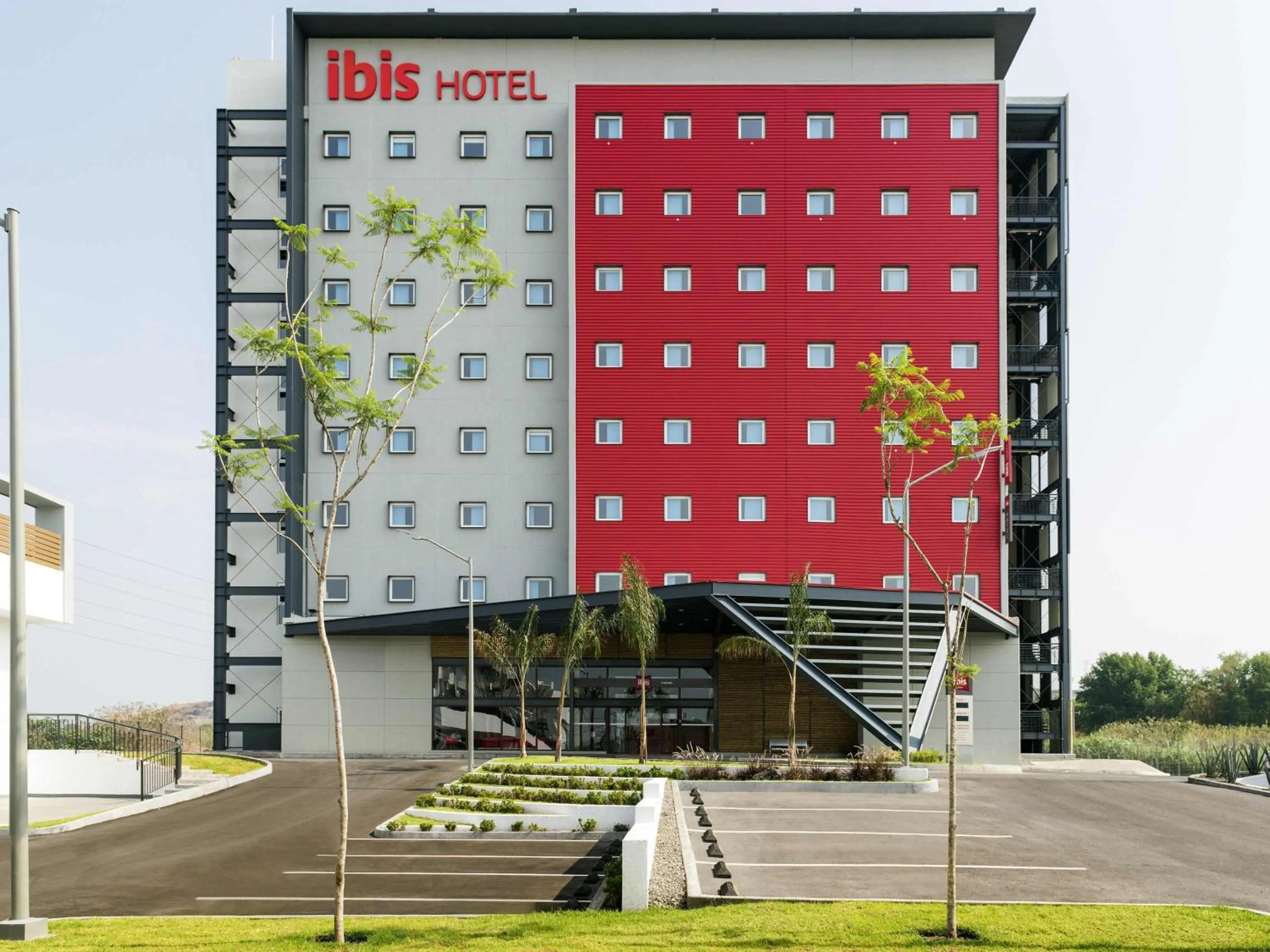 Property building in Ibis Irapuato