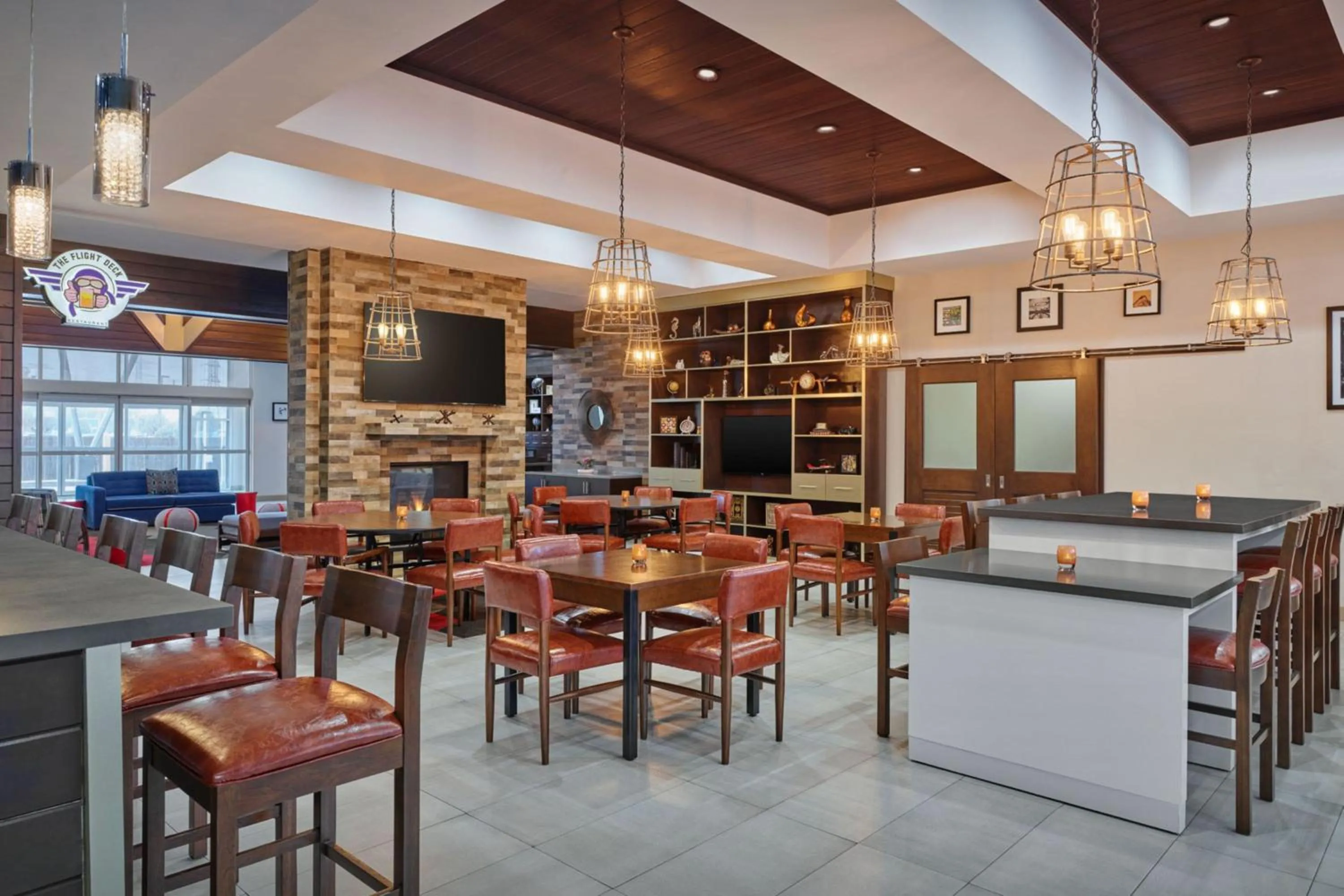 Restaurant/places to eat in Four Points by Sheraton Houston Intercontinental Airport