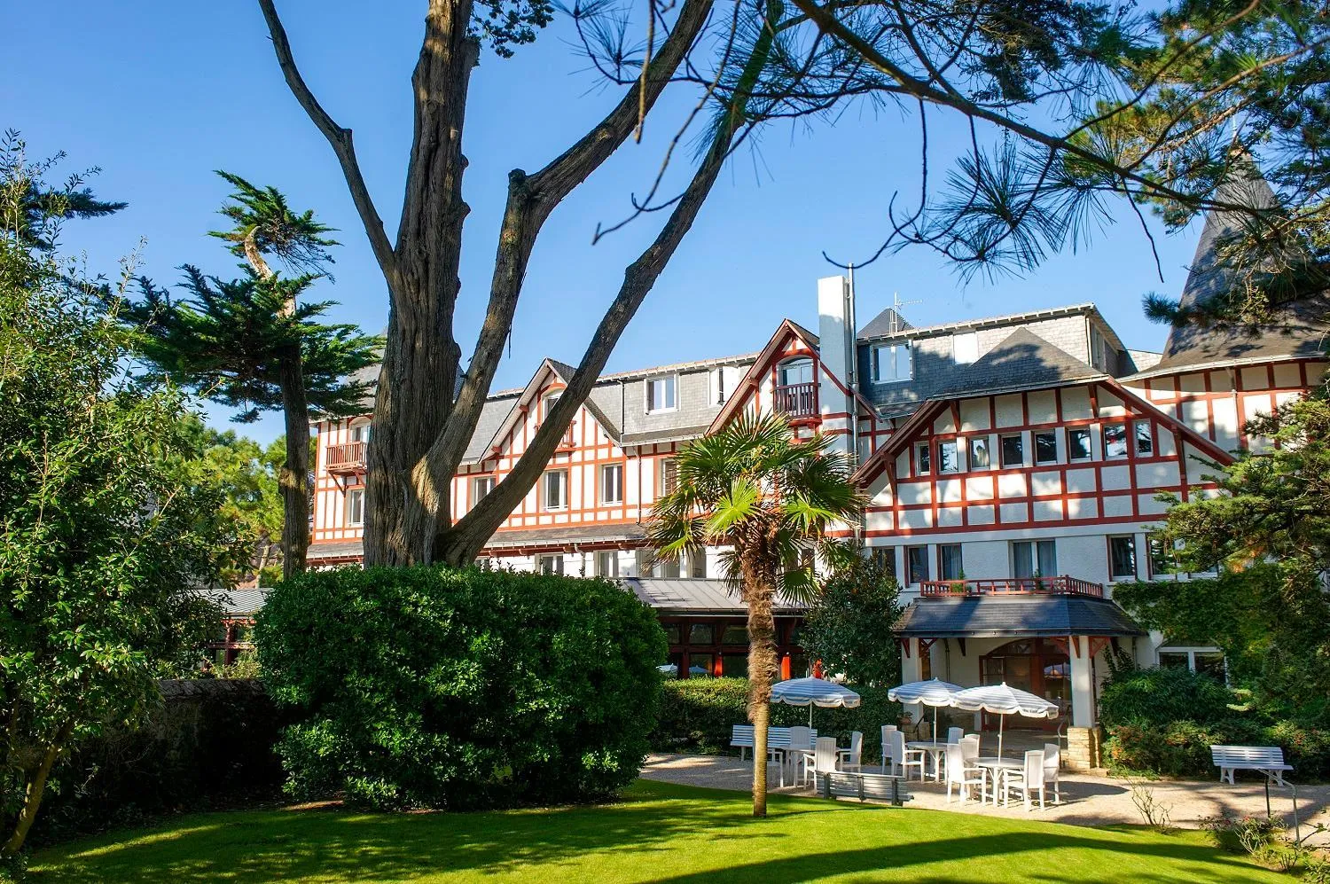 Balcony/Terrace in Hôtel Miléade Les Pléïades La Baule