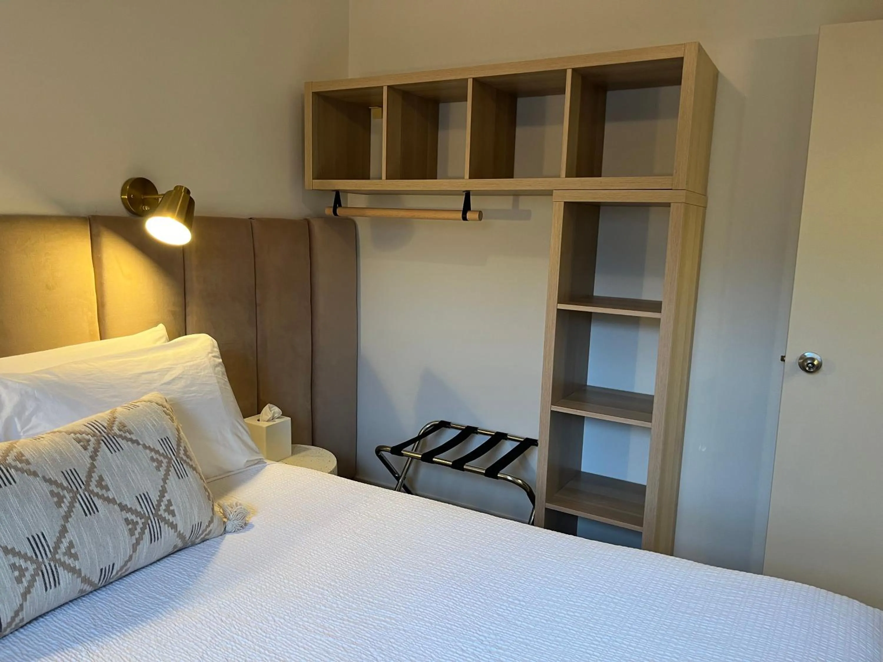 Bedroom, Bed in Lakeside Villa & Nordic Spa