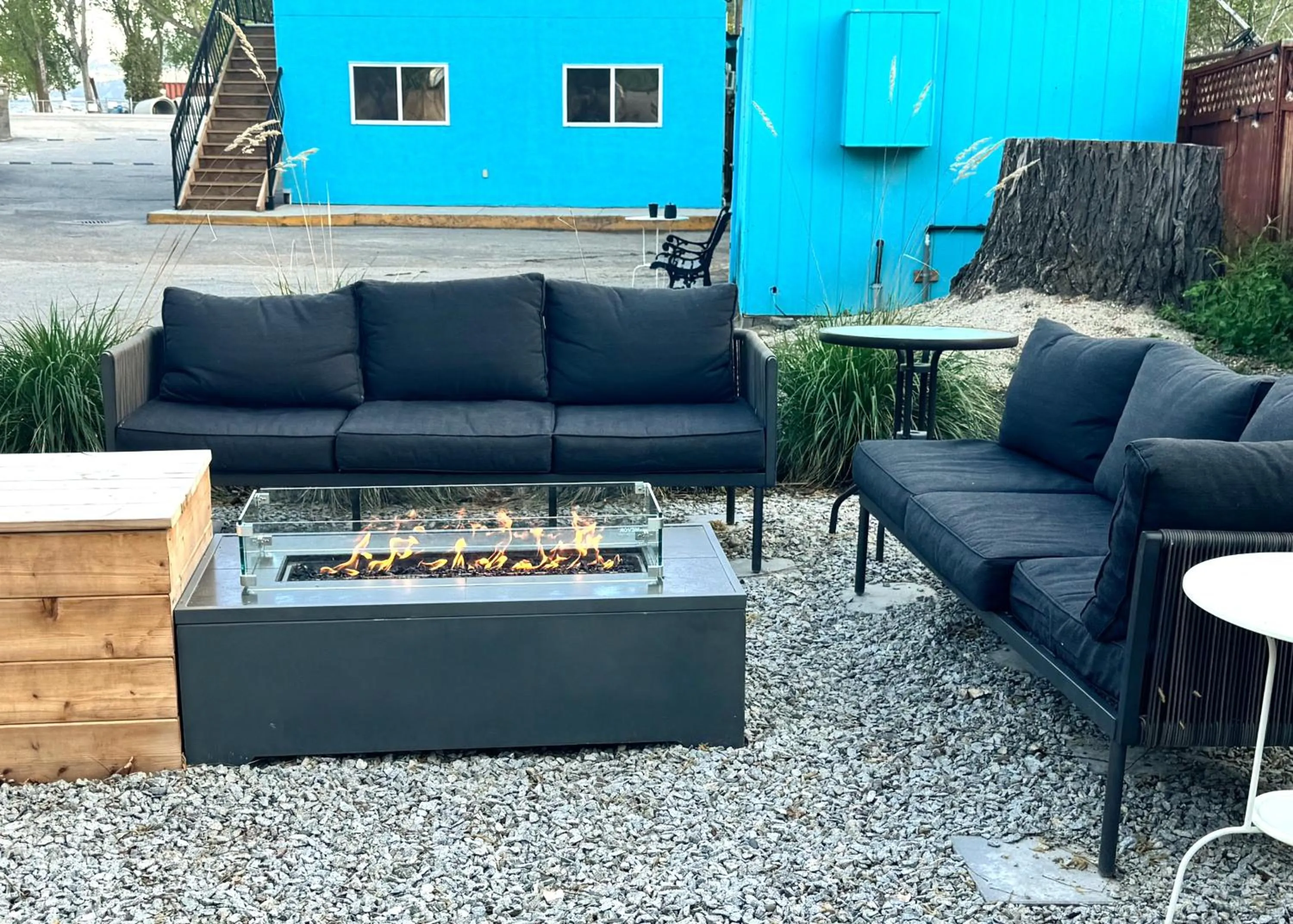 Seating area in Lakeside Villa & Nordic Spa