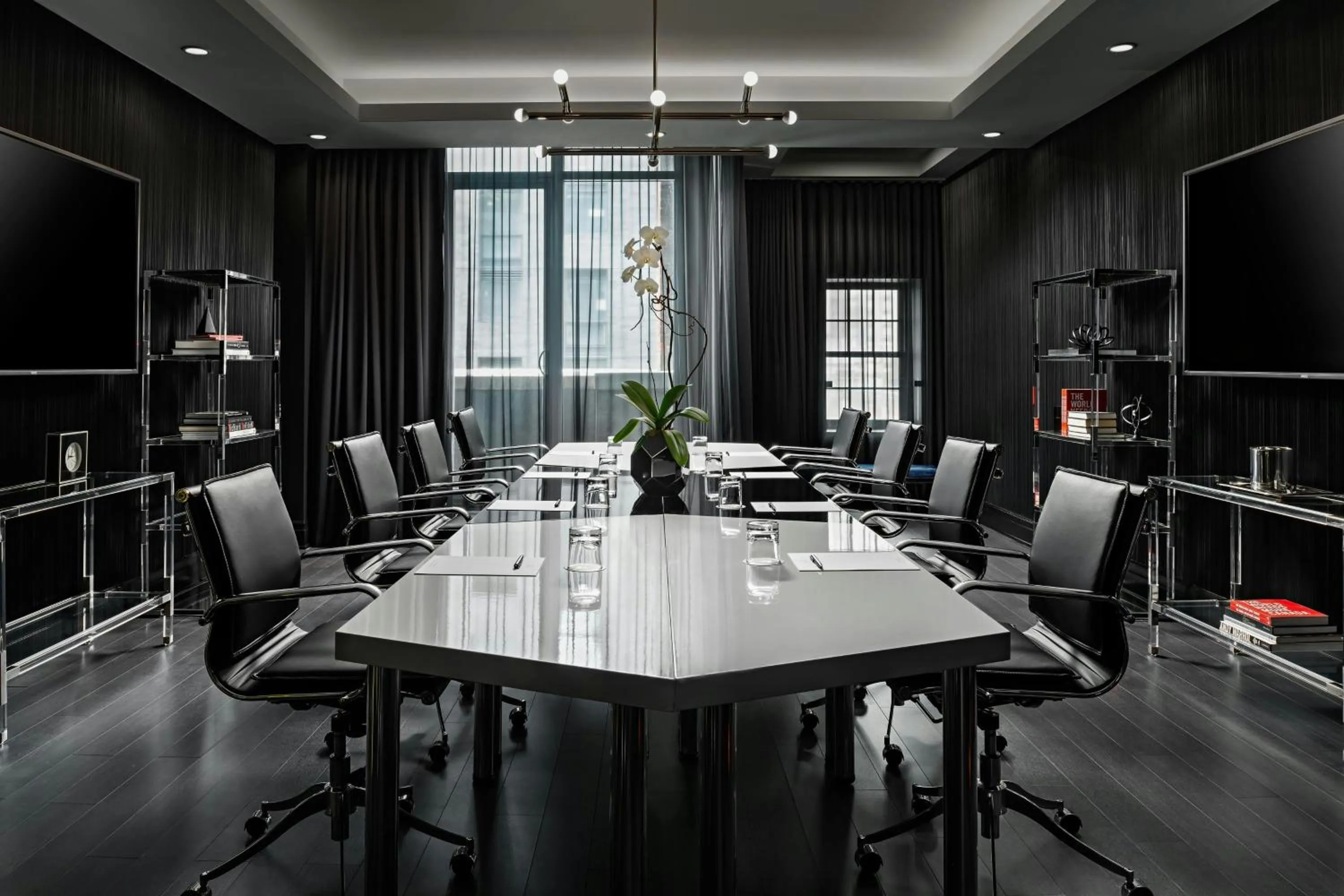 Meeting/conference room in BISHA, a Luxury Collection Hotel, Toronto