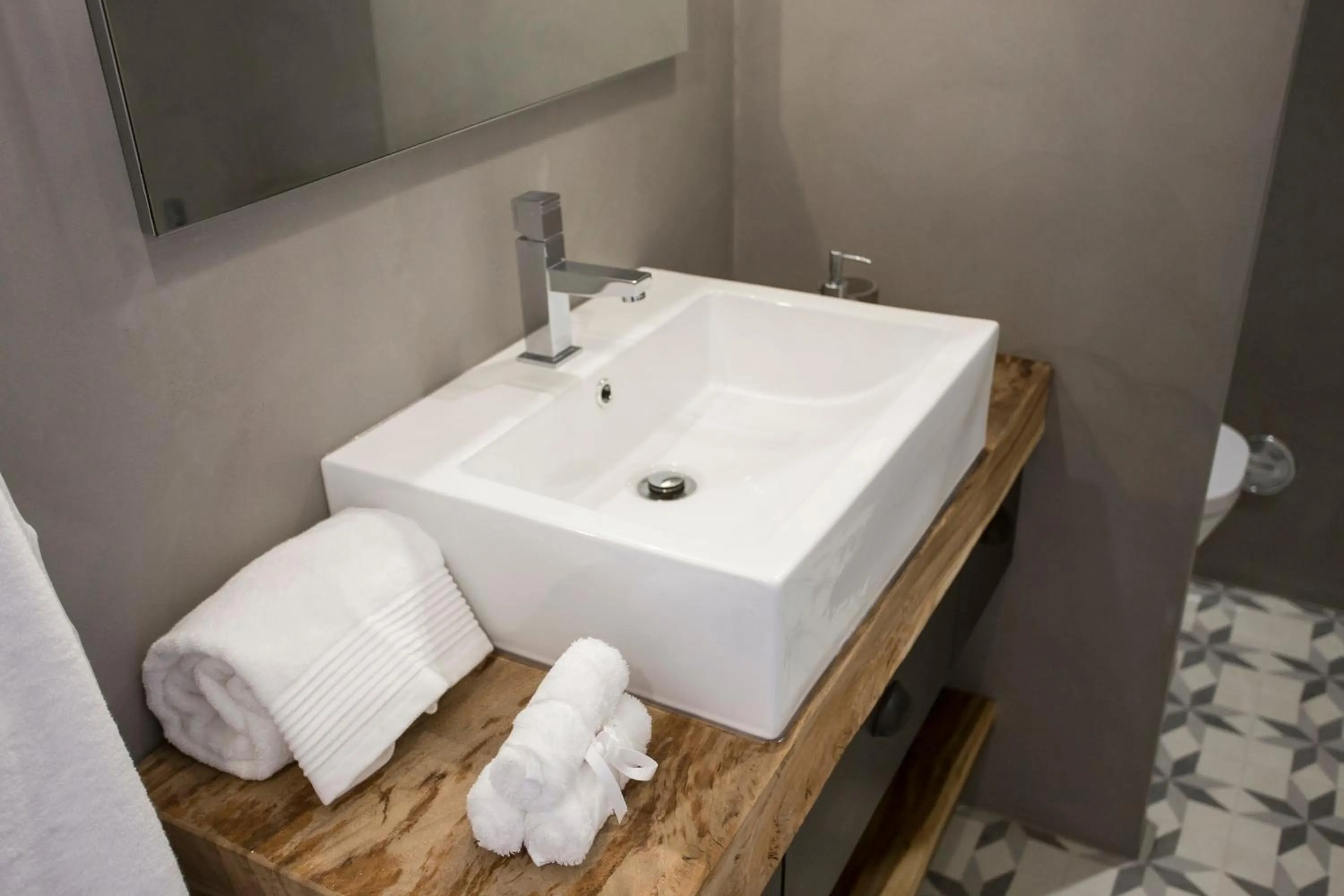 Prime Lisbon - Boavista 44