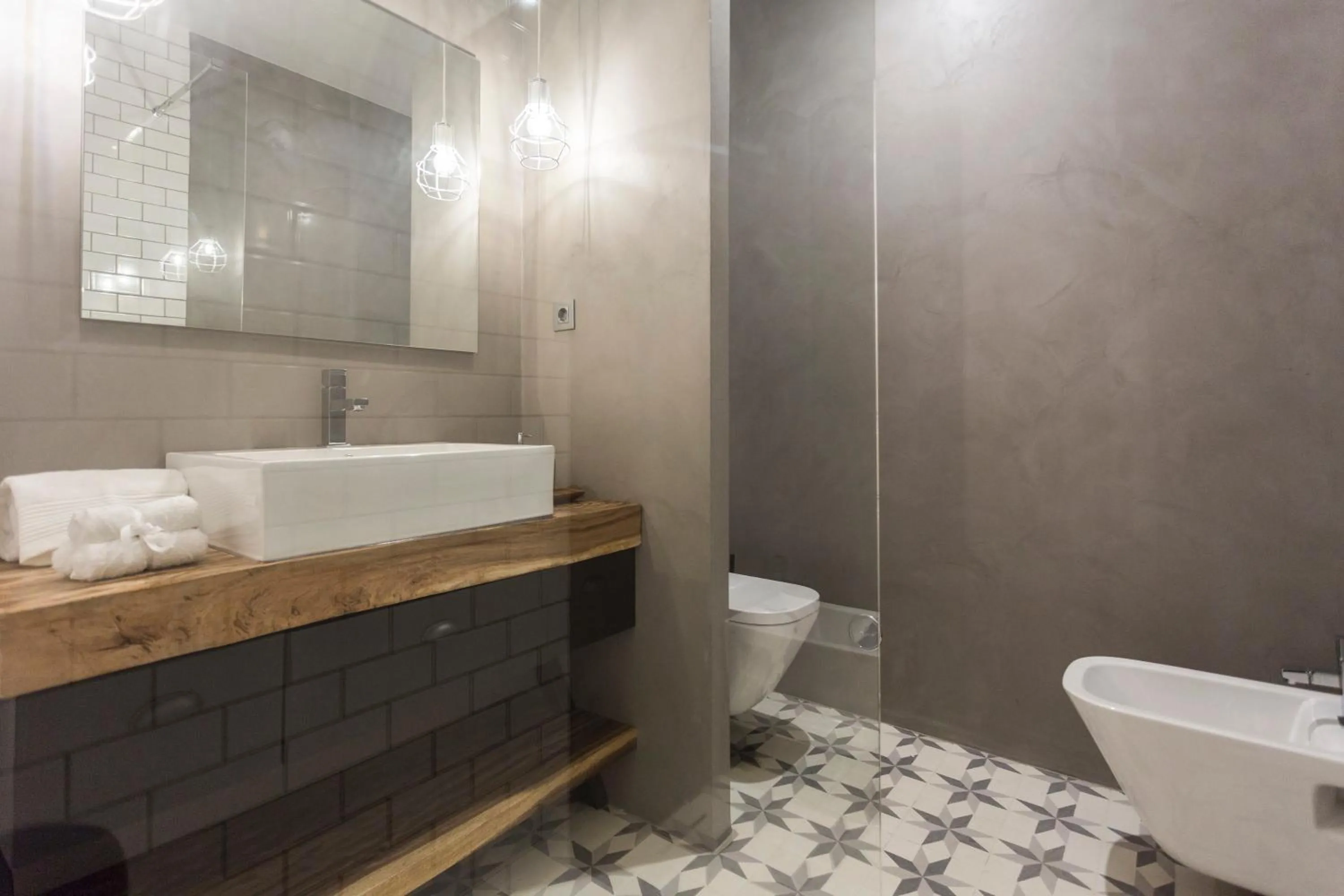 Prime Lisbon - Boavista 44