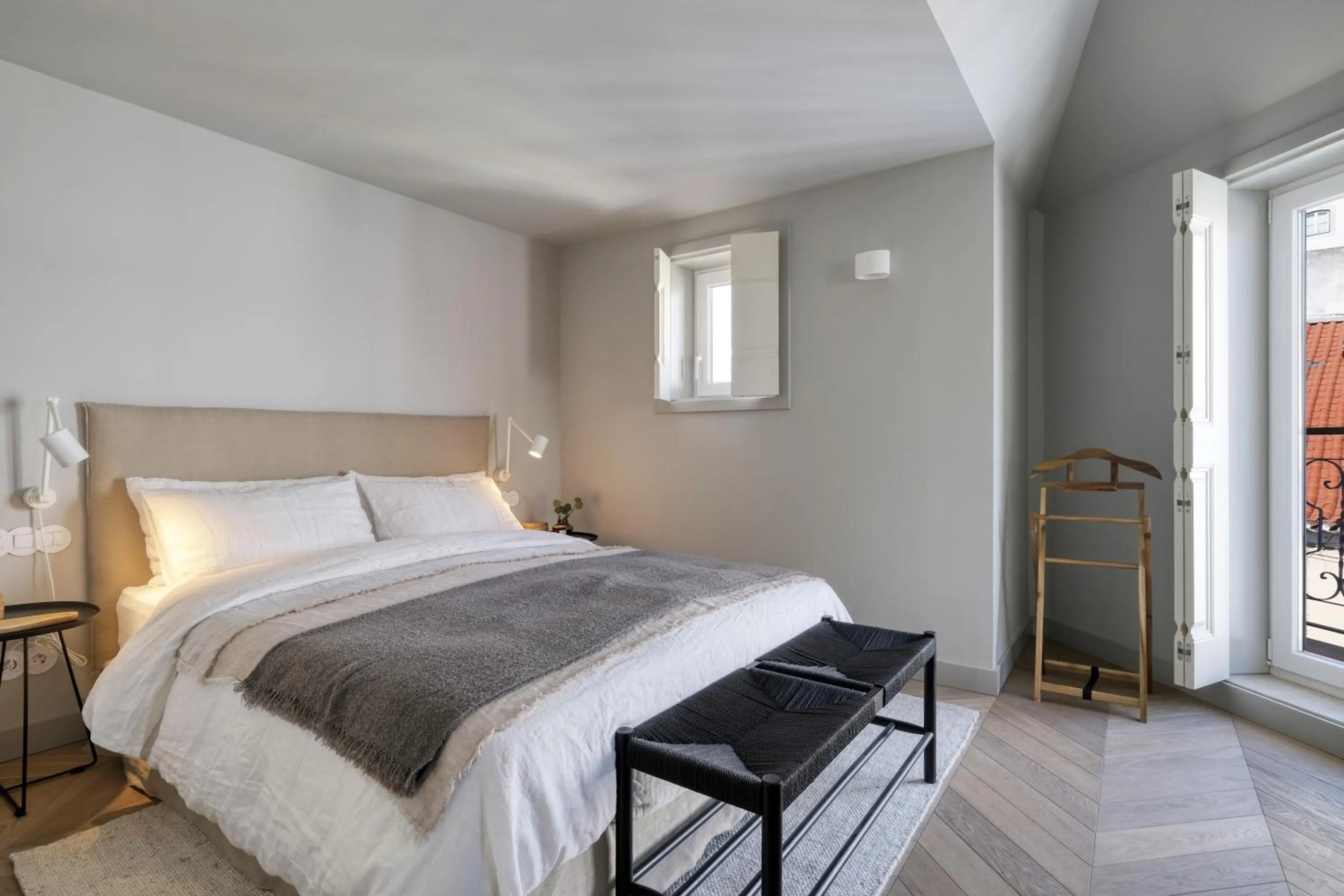 Bed in Prime Lisbon - Boavista 44