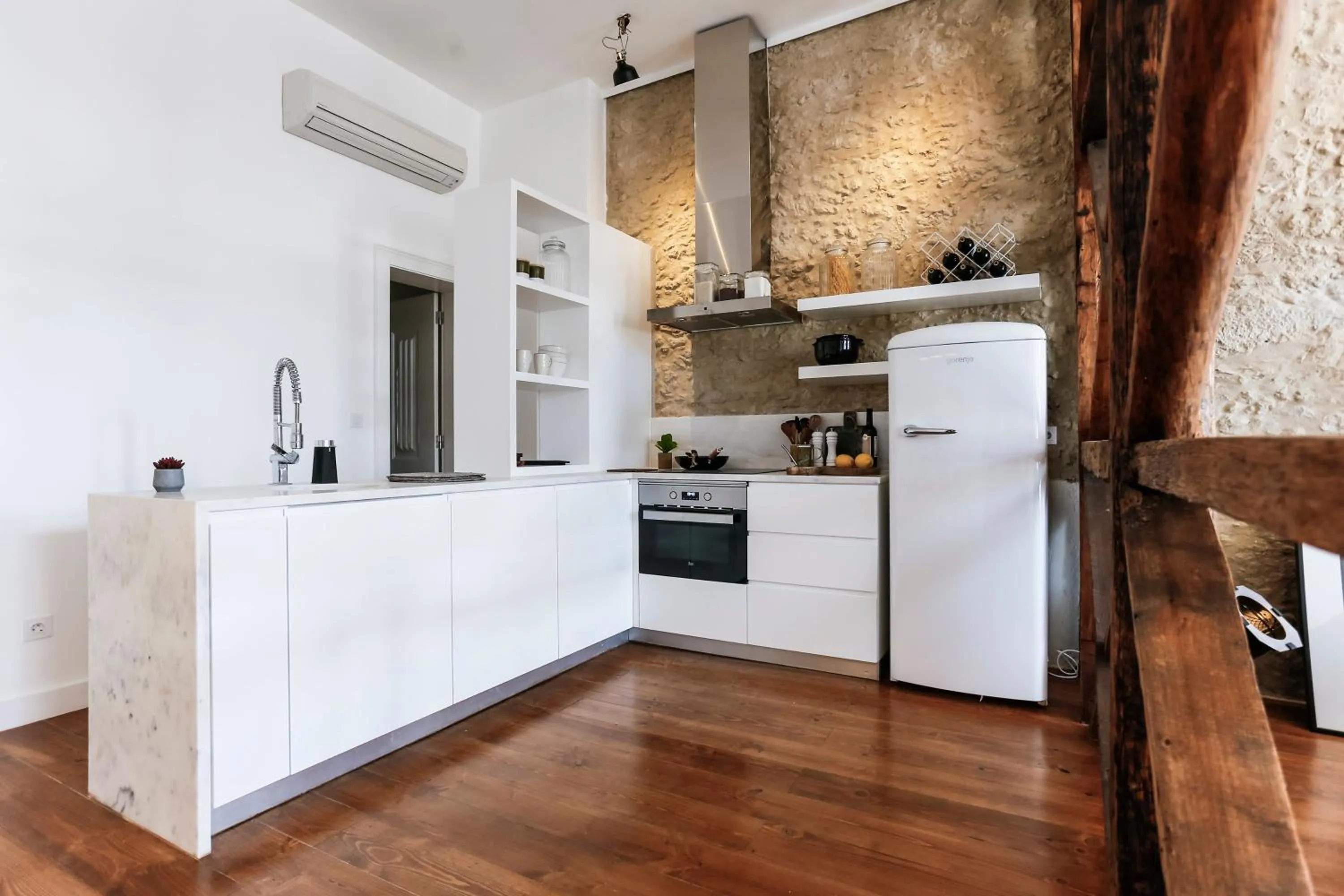 Prime Lisbon - Boavista 44