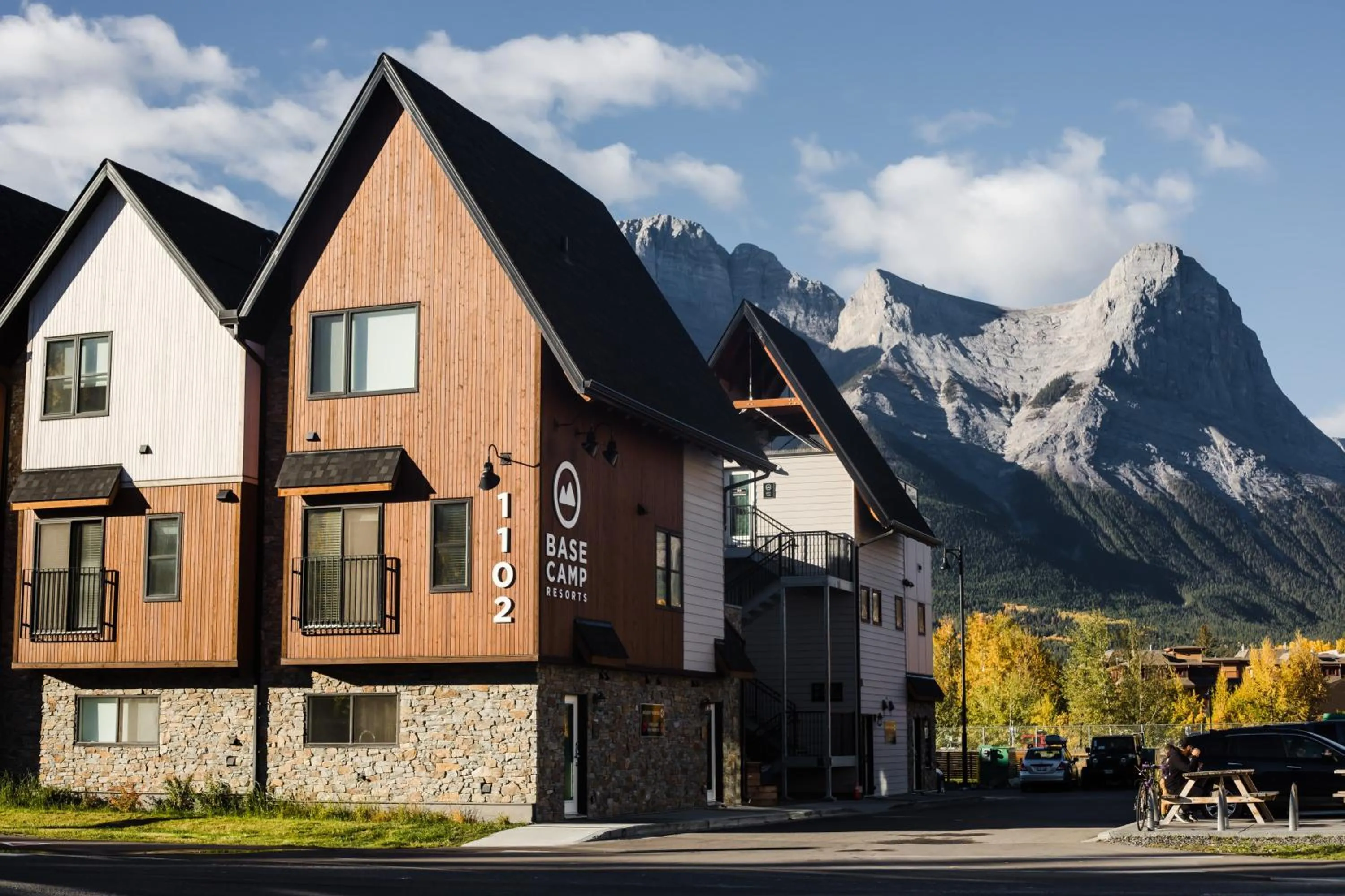 Property building in Basecamp Resorts Canmore