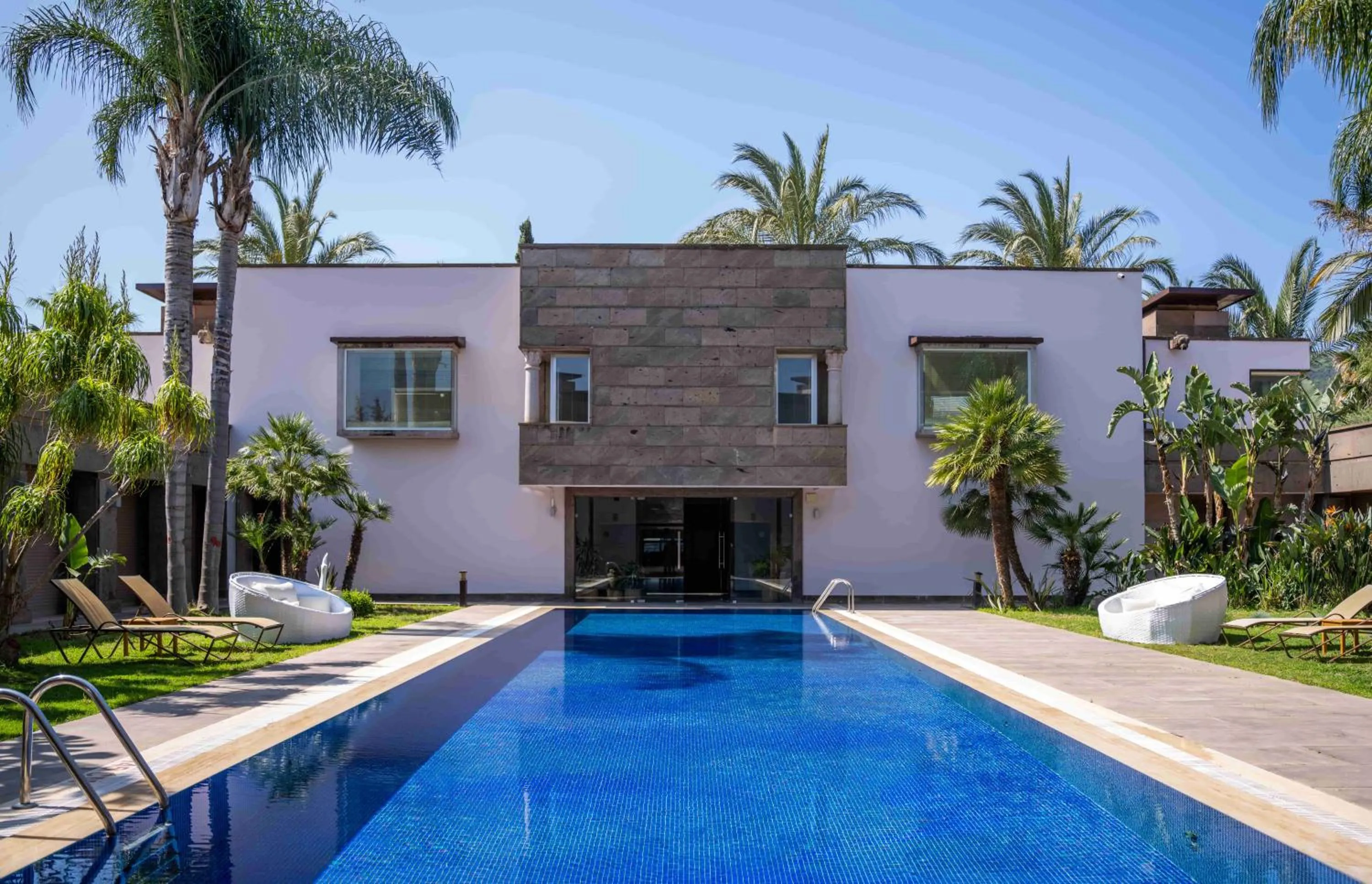 Swimming pool in Casa dell'Arte Hotel of Arts & Leisure