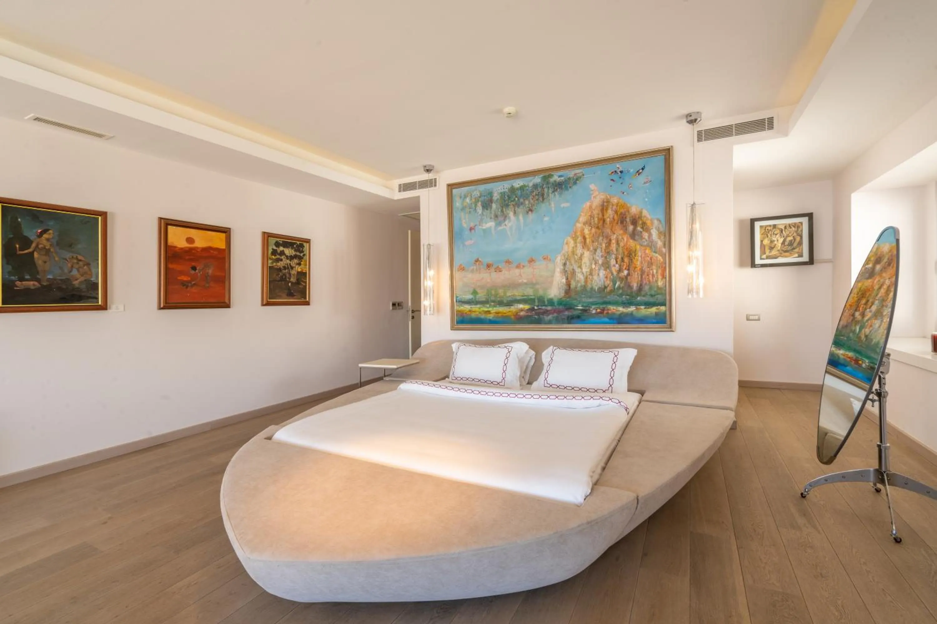 Bed in Casa dell'Arte Hotel of Arts & Leisure