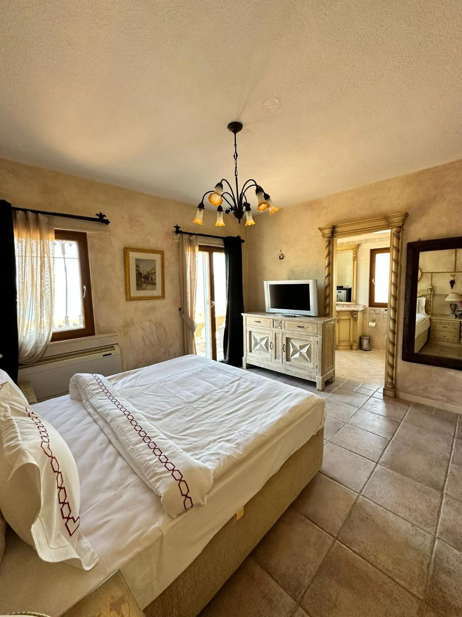 Photo of the whole room in Casa dell'Arte Hotel of Arts & Leisure