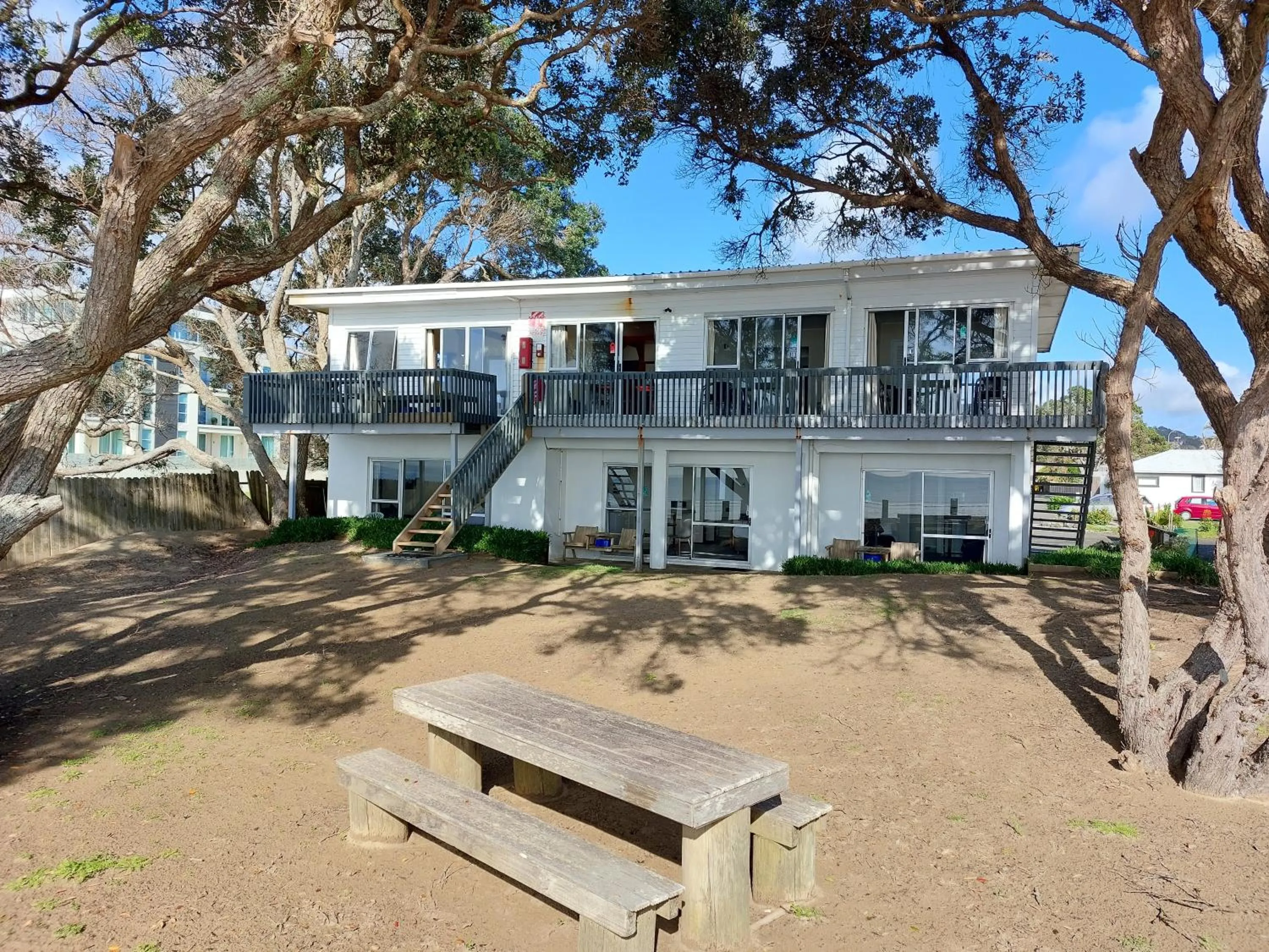 Property building in Edgewater Motel