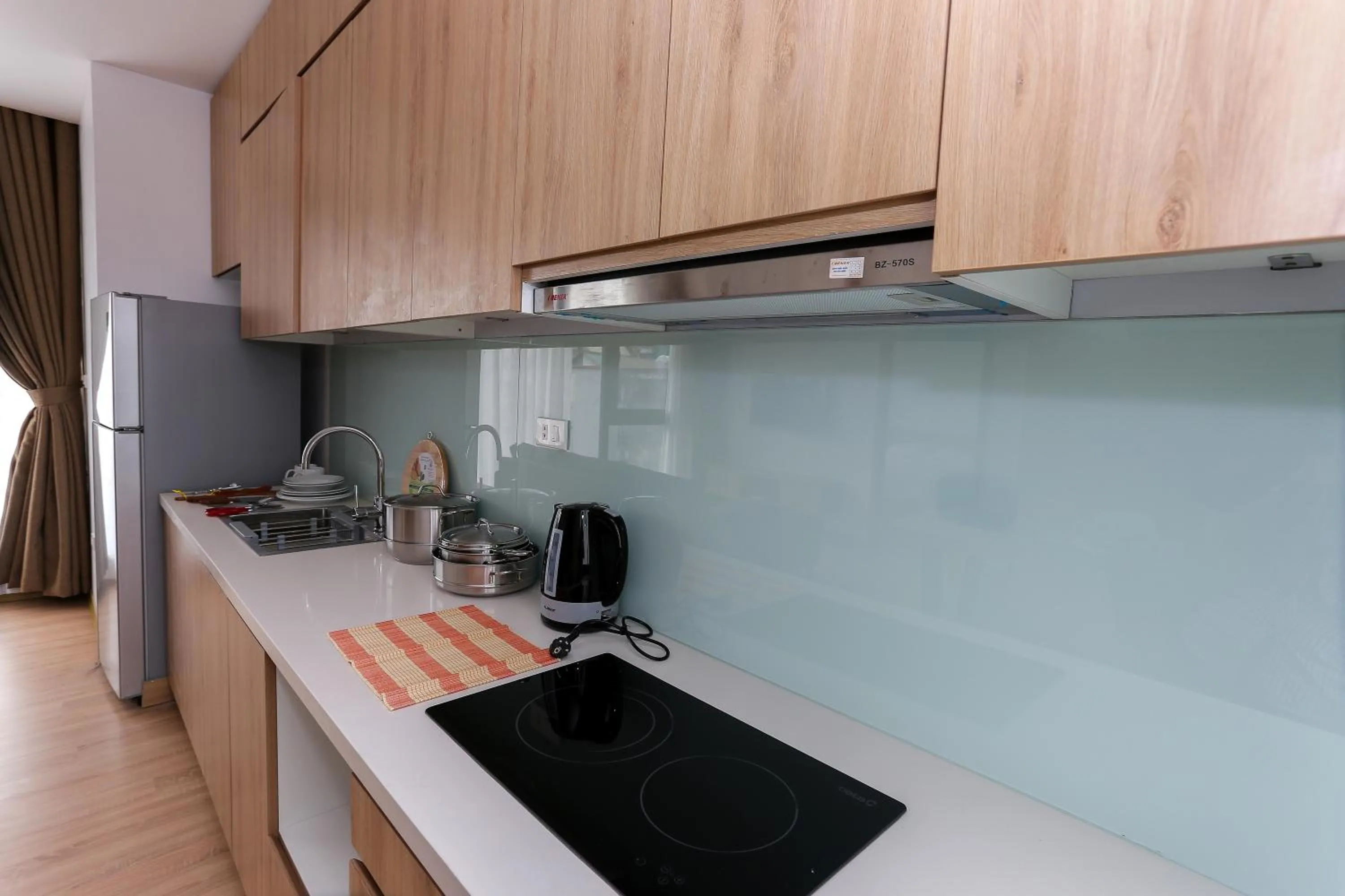 Coffee/tea facilities in Quiet Hoang Quoc Viet Hotel & apartment