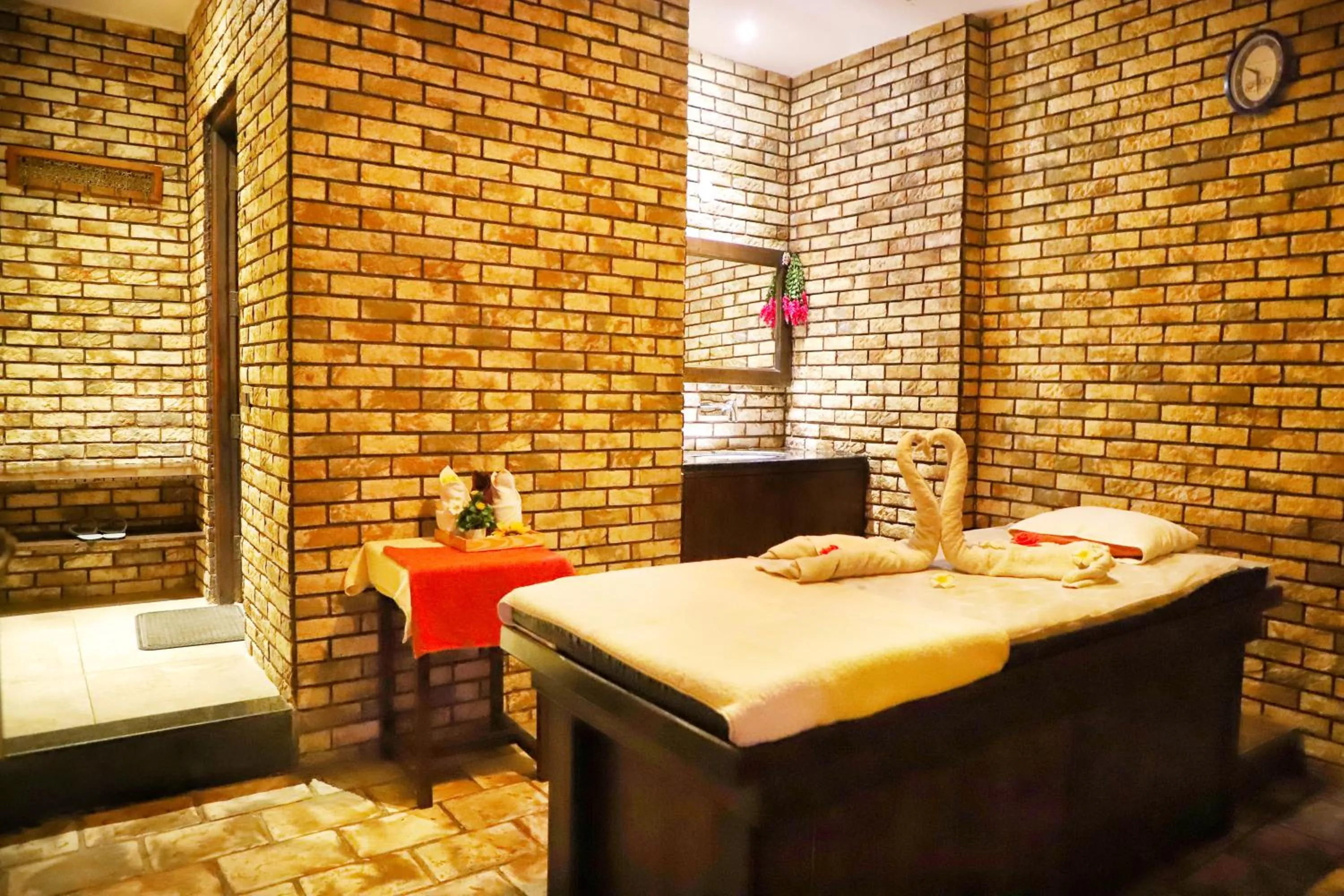 Bed in Deventure Shimla Hills