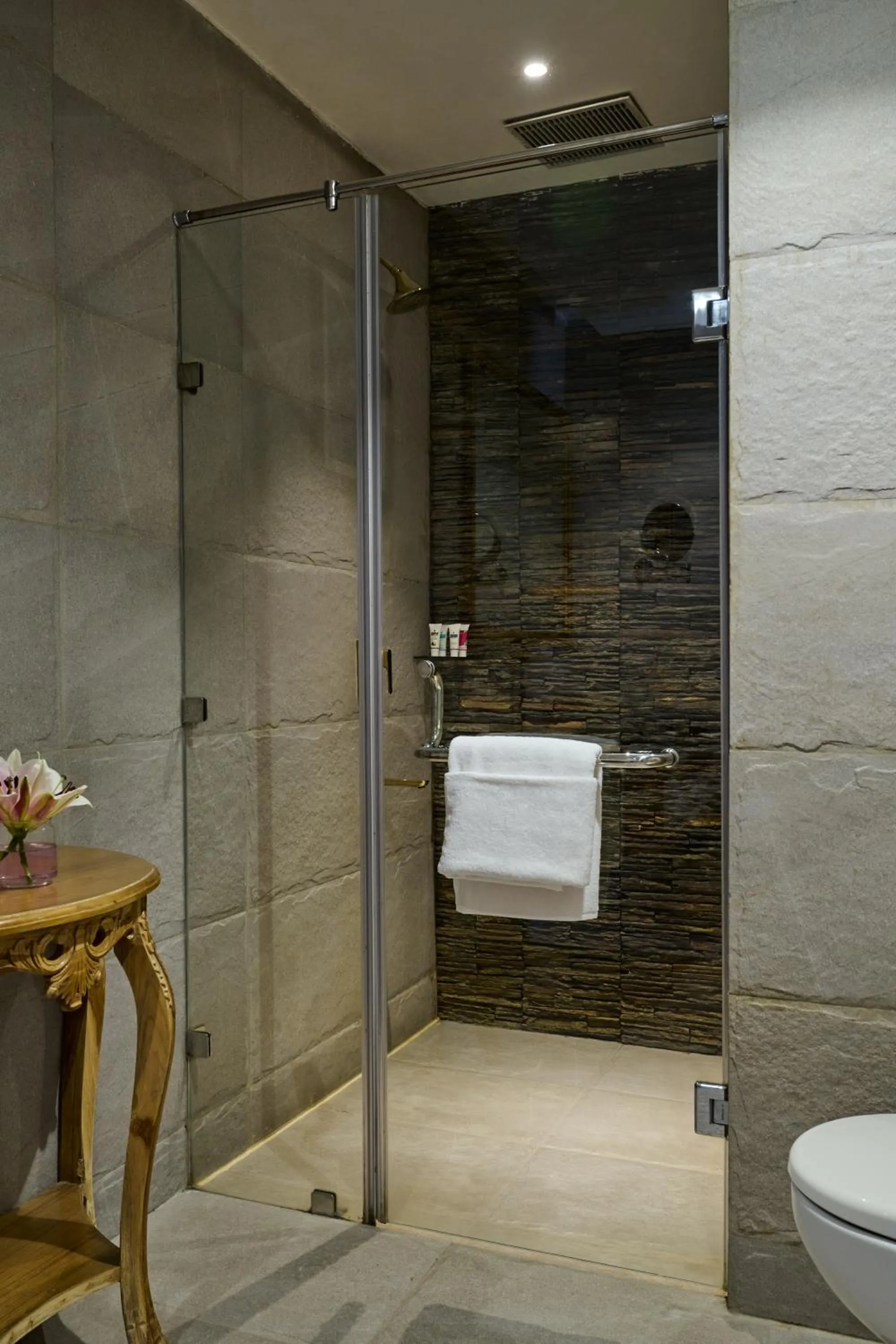 Deventure Shimla Hills