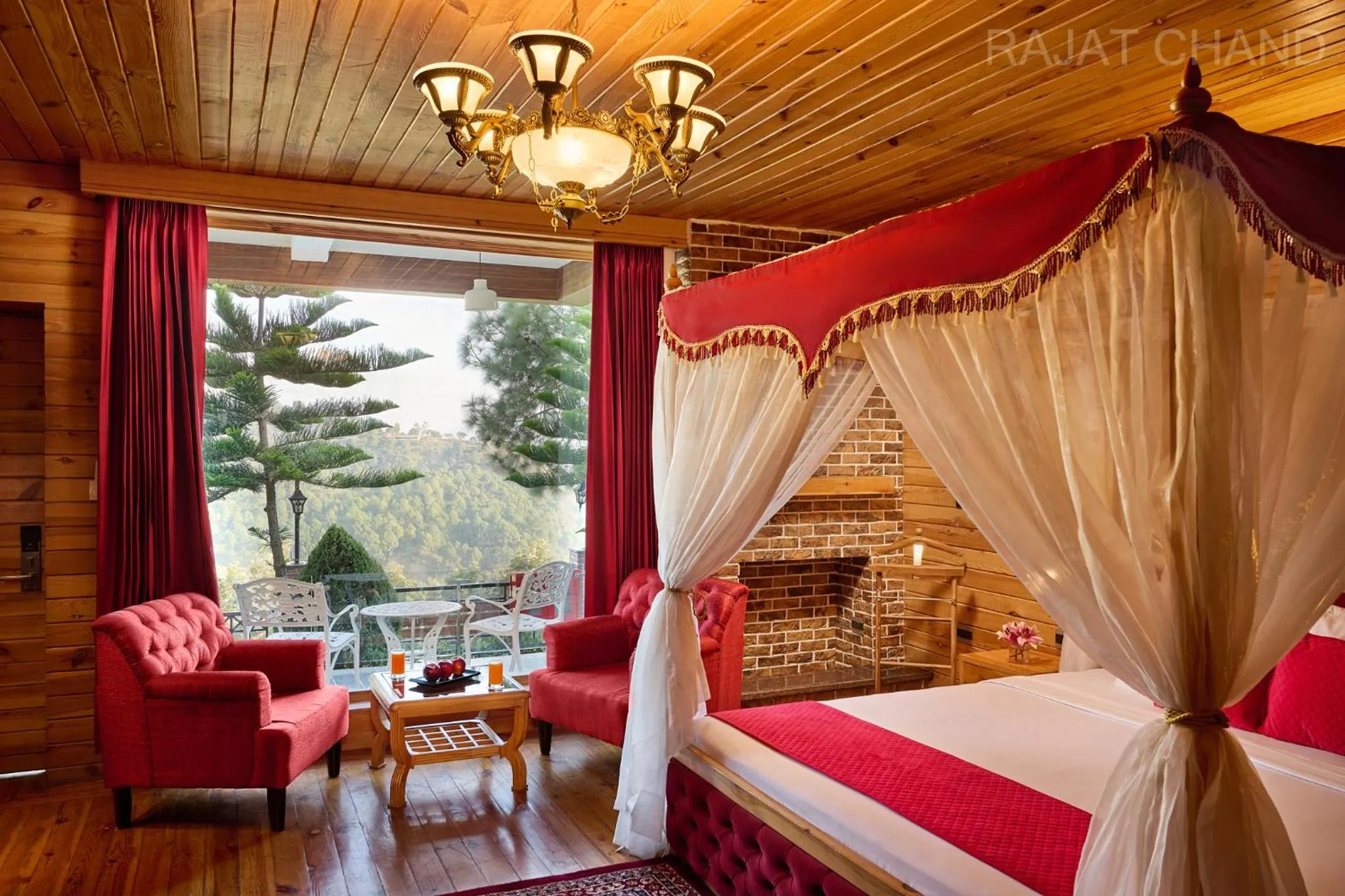 Bed in Deventure Shimla Hills
