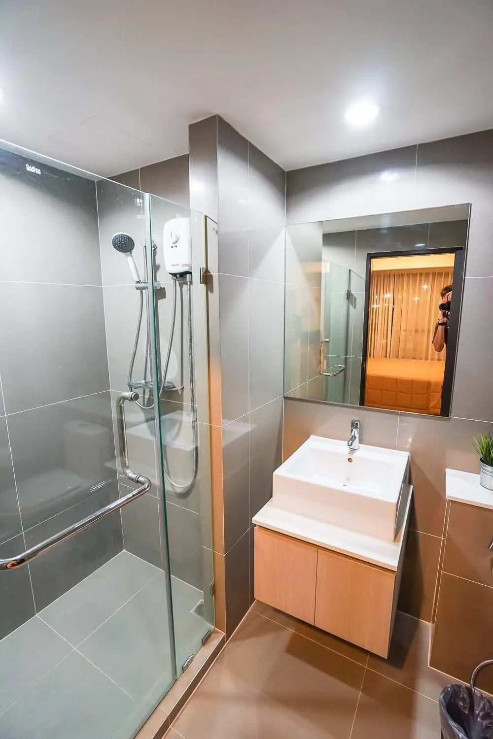 Bathroom in Centrio by Suttirak