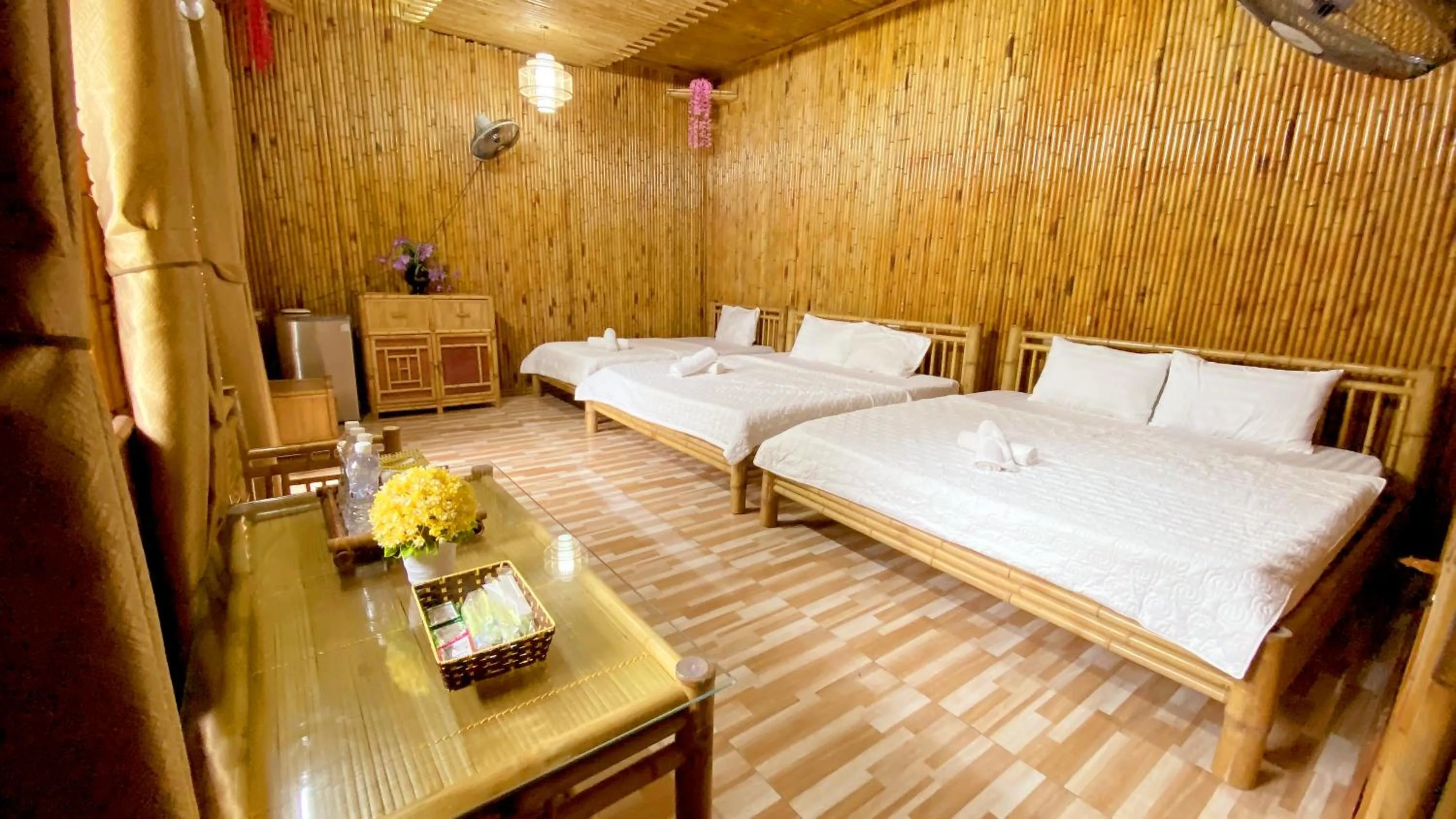 Bed in Quoc Khanh Bamboo Homestay