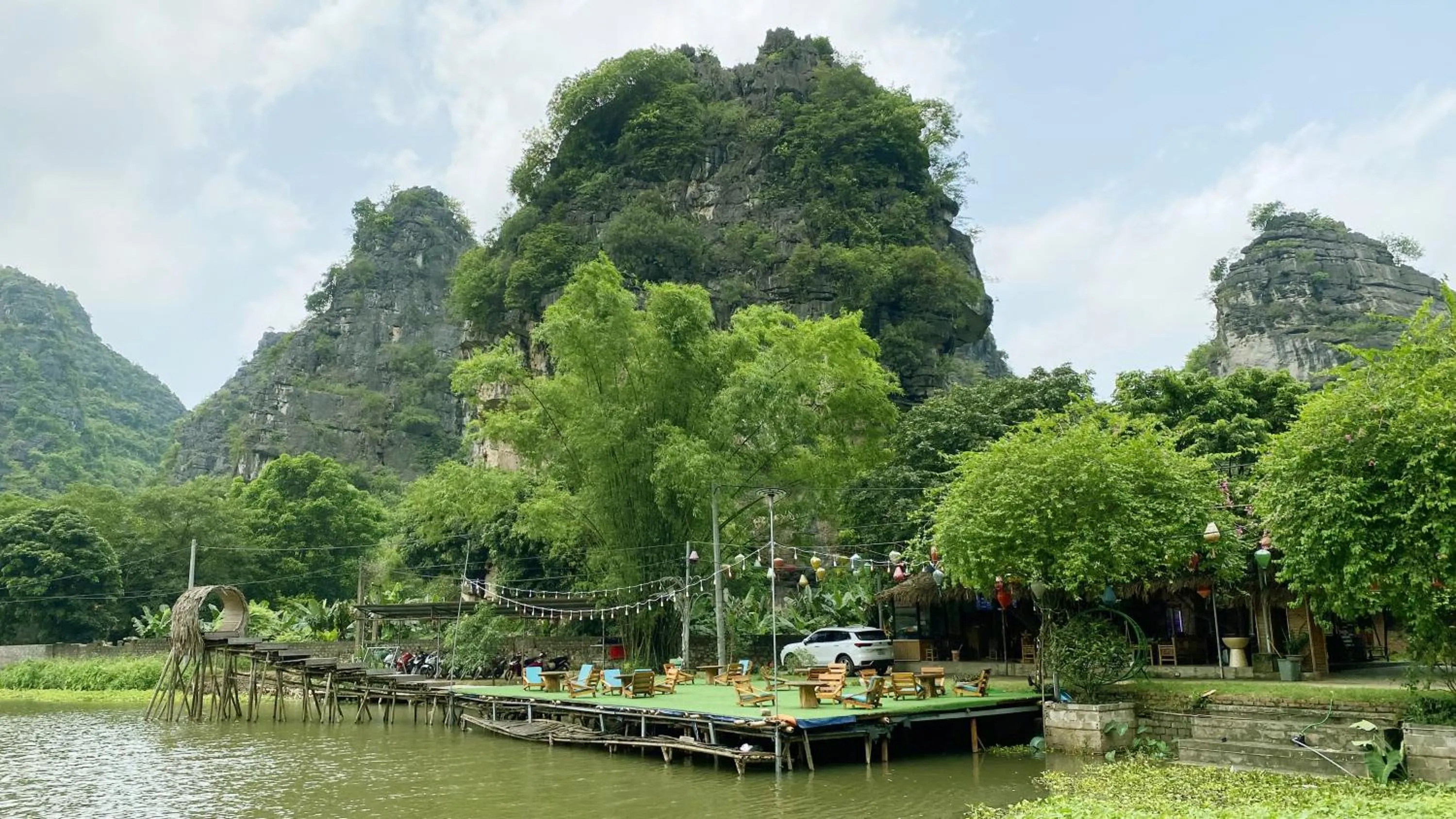 Mountain view in Quoc Khanh Bamboo Homestay