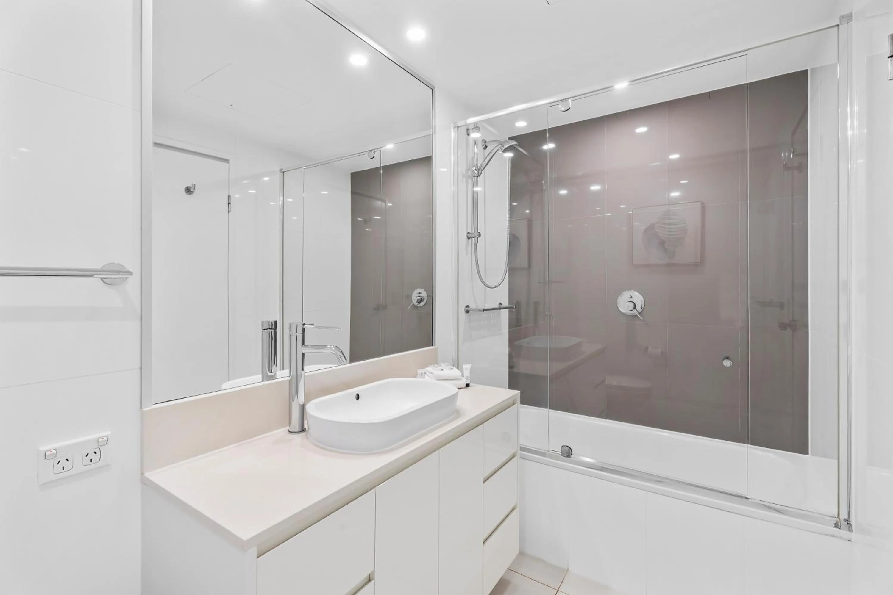 Bathroom in Orchid Residences - HR Surfers Paradise