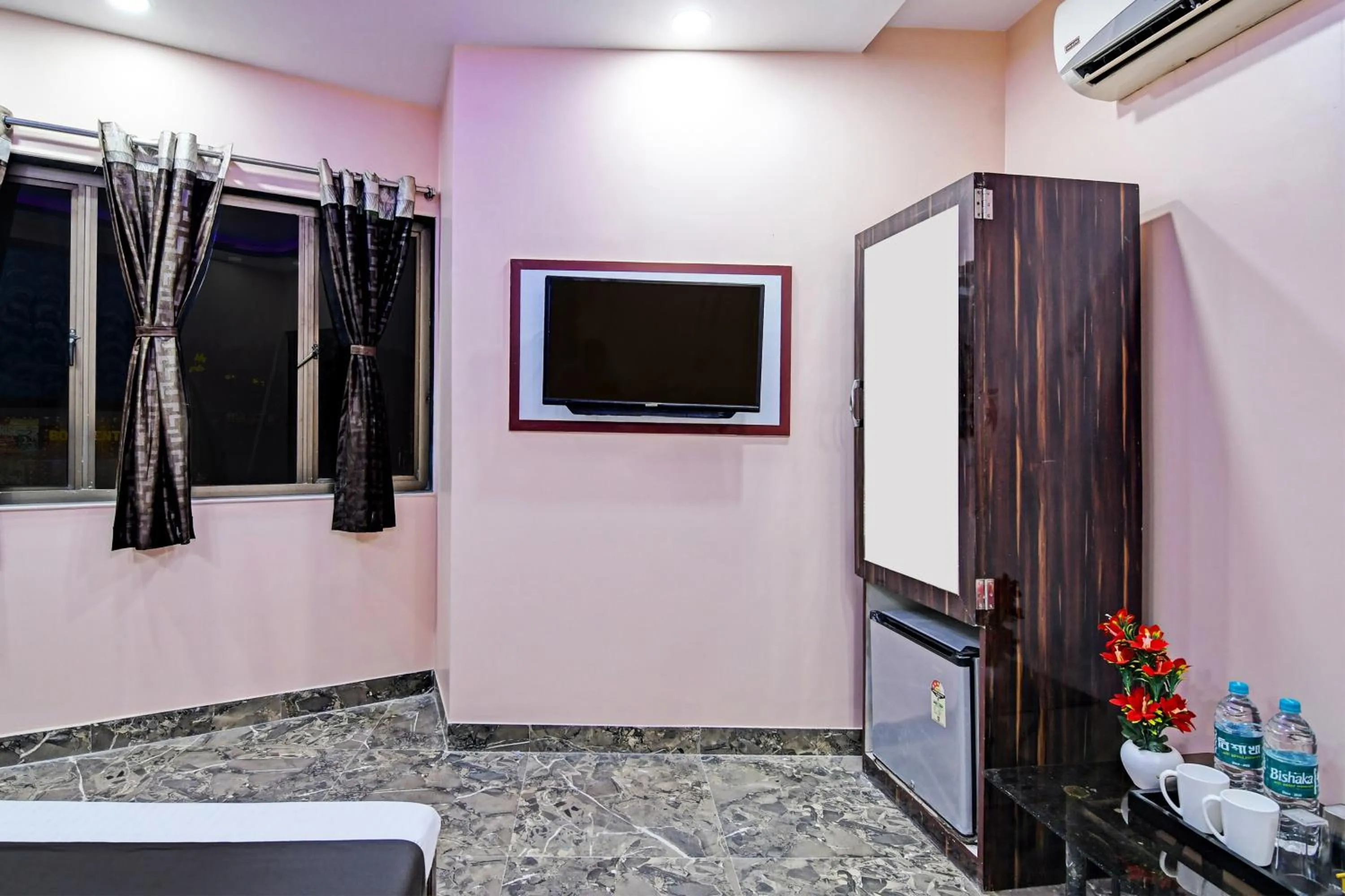 Bedroom in Hotel O Sigma