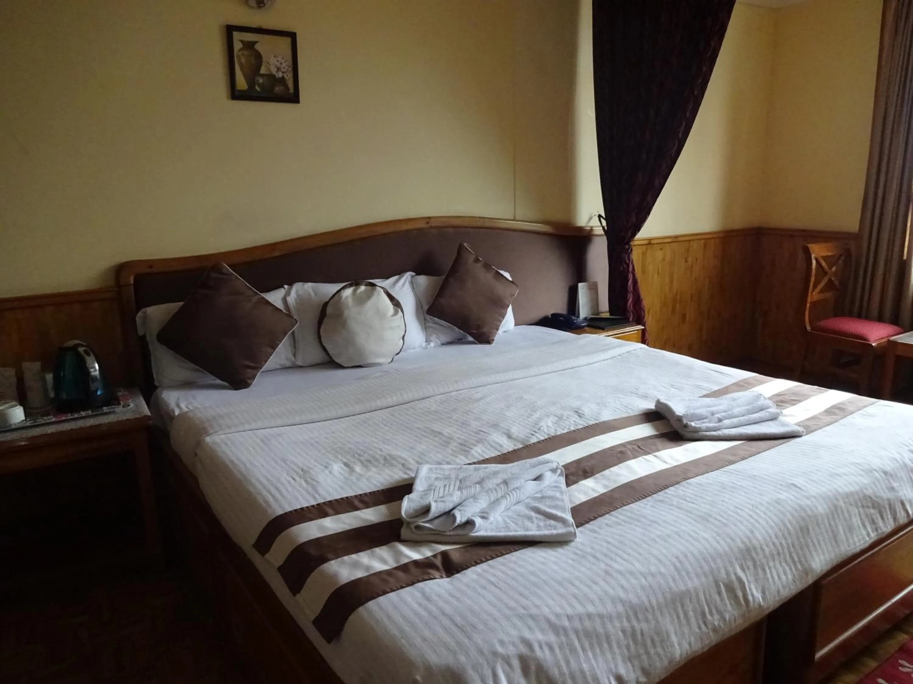 Bed in Jain Group Hotel Royal Residency