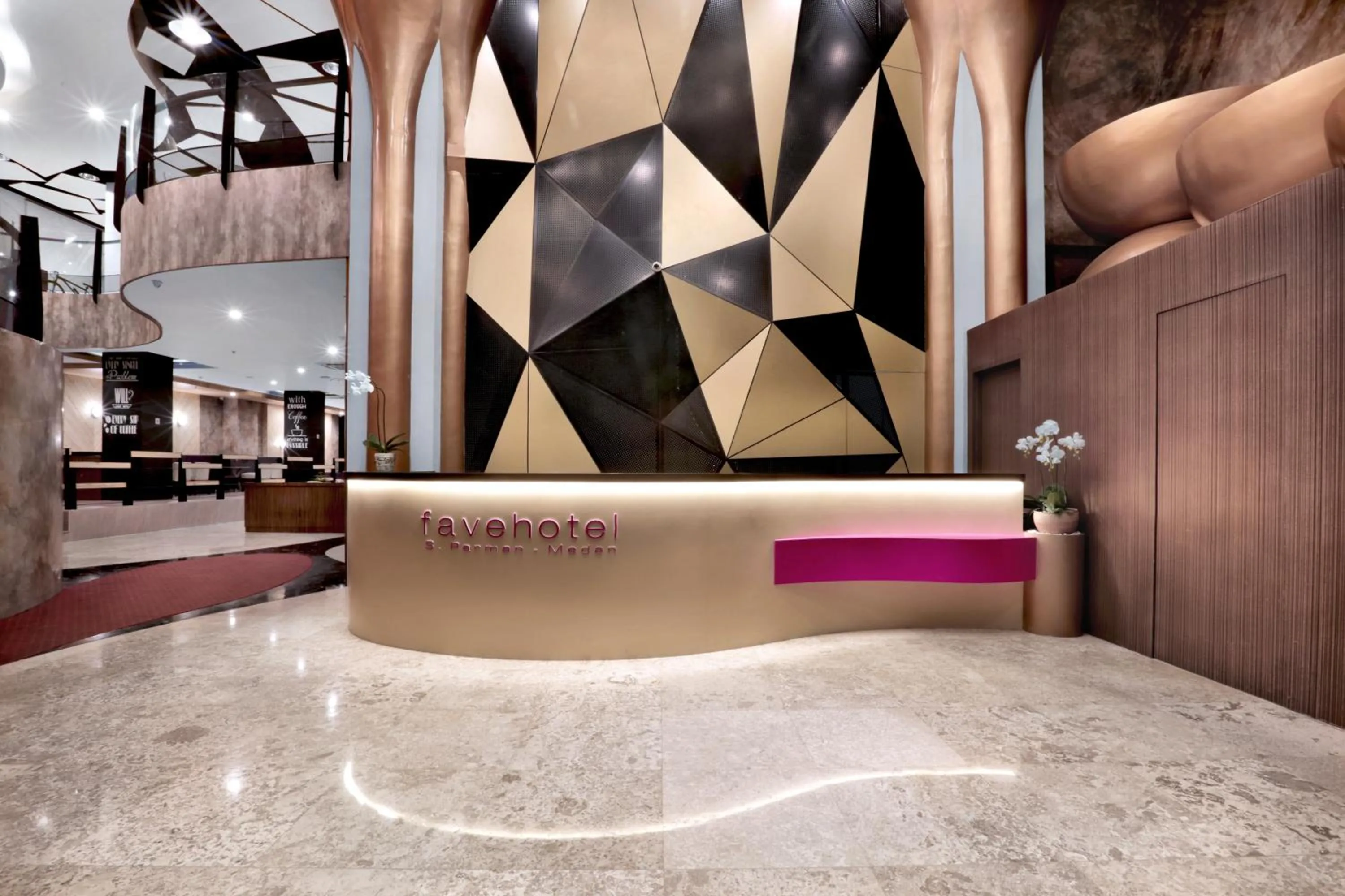 Lobby or reception in favehotel S. Parman Medan