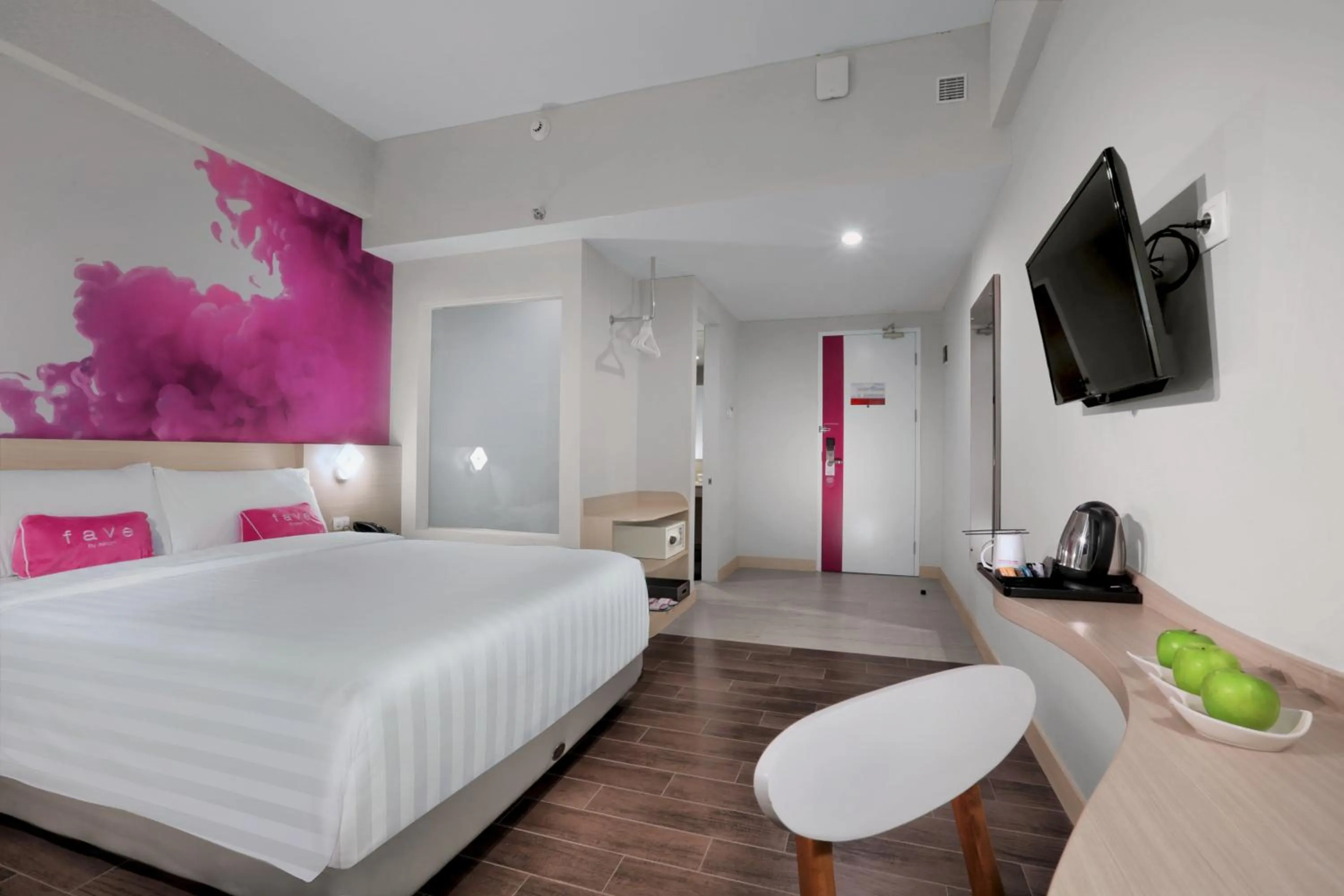 Bedroom, Bed in favehotel S. Parman Medan