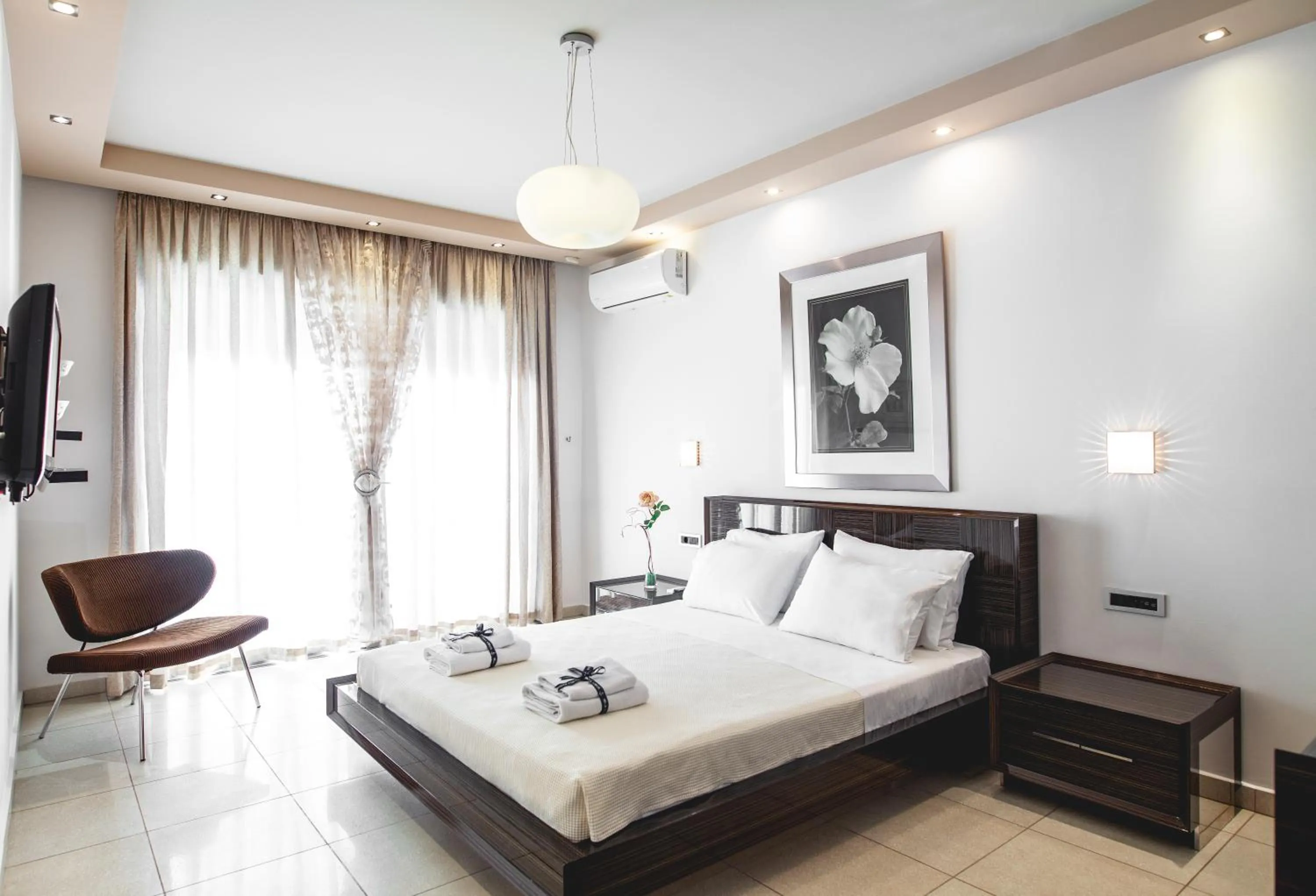 Bedroom, Bed in Bella Foresta Villa