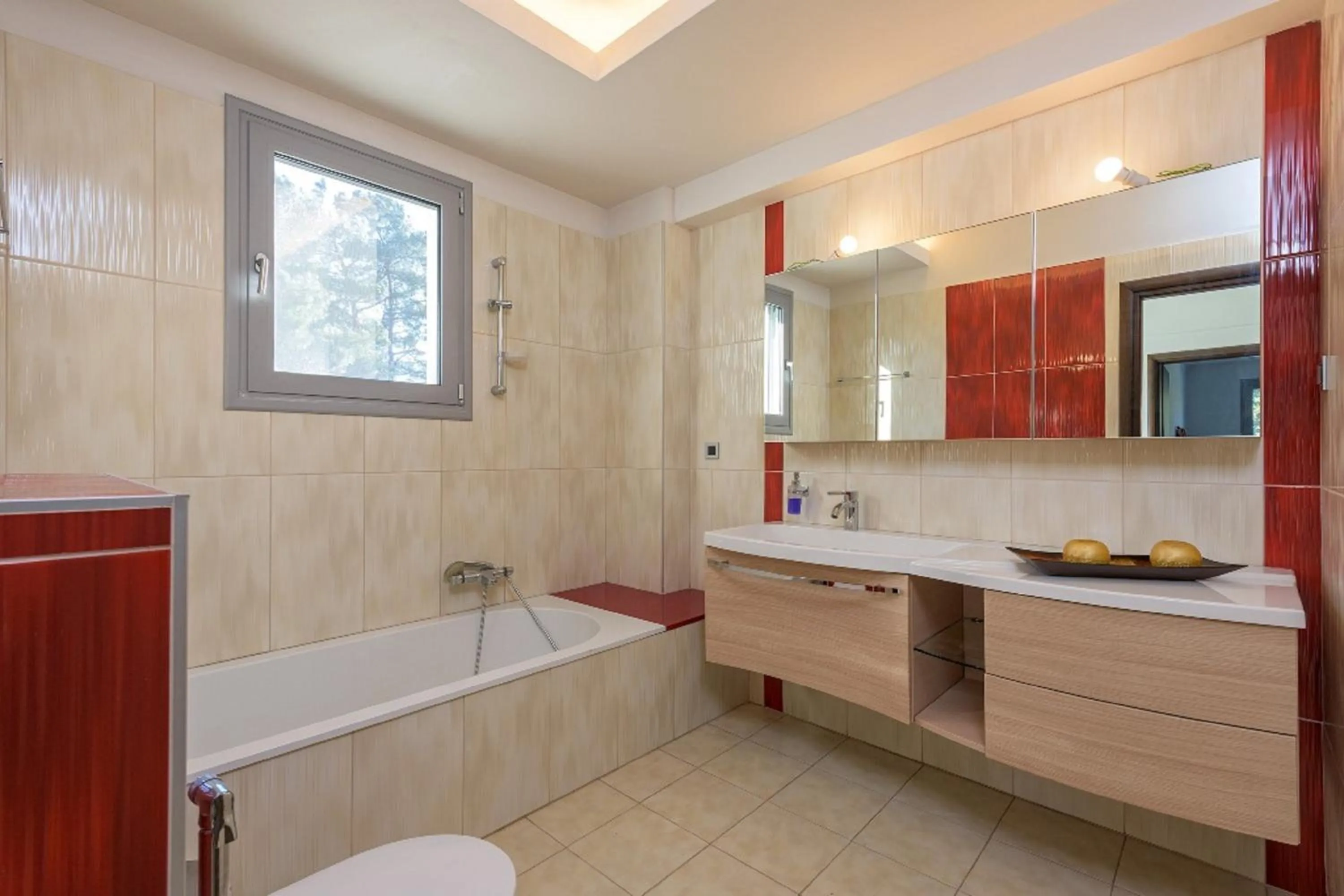 Bathroom in Bella Foresta Villa