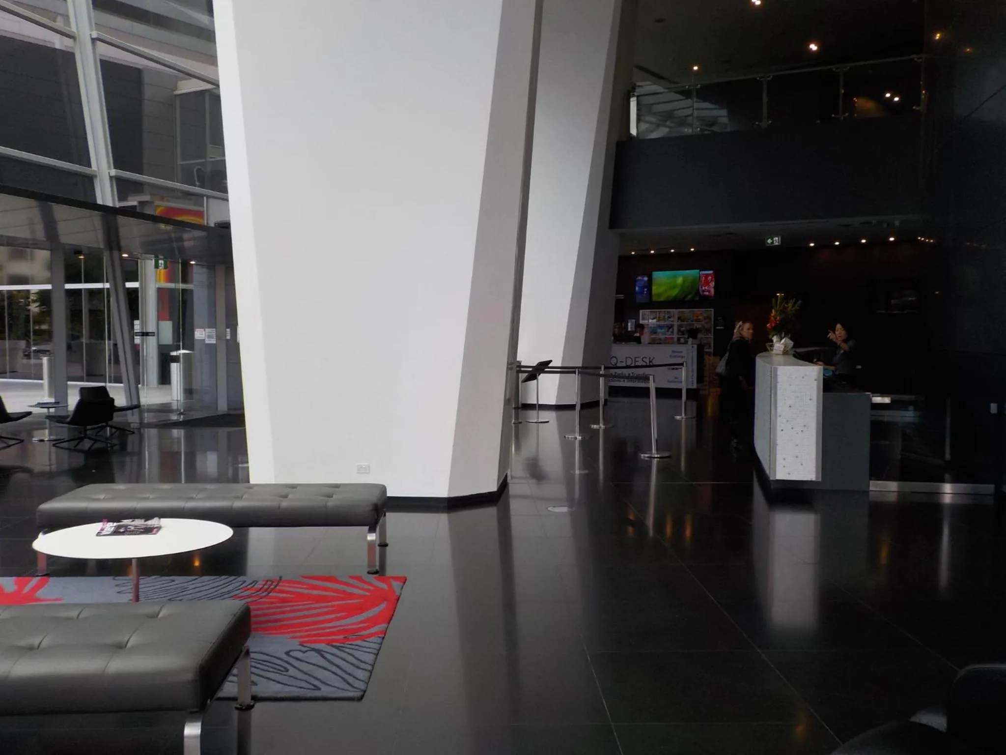 Lobby or reception in HR Surfers Paradise - Apartment 4204